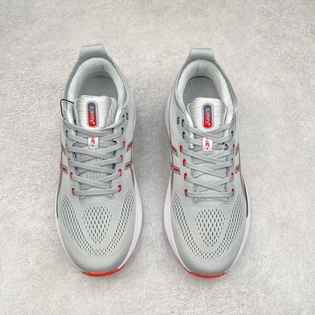 图片[2]-Asics Gel-Kayano 31 亚瑟士卡亚诺31代低帮专业有氧超轻量休闲运动全能慢跑鞋全球知名运动品牌ASICS正式推出新款GEL-KAYANO 31跑鞋，旨在通过全新稳定结构以提升产品可适性，满足跑者的足部稳定需求，让每一位跑者从起跑到结束都能够感受到焕然一新的稳定性与舒适性，从而帮助更多人找到身心平衡，获得自在舒适的健康生活方式。秉持着ASICS亚瑟士的设计哲学，全新一代GEL-KAYANO 31应运而生。为进一步升级产品的稳定性，GEL-KAYANO 31采用了全新4D引导系统，通过内侧稳定装置提升可适性，满足足部稳定需求，帮助足弓迅速返回到平衡位置。作为基于生物力学研究打造的全新稳定结构，4D引导系统不仅提升了跑鞋对双脚的支撑性，它还将人体不同的运动状态纳入设计考量，帮助跑者在多种跑动强度下获得充足的稳定性和理想的舒适度。尺码：36 37 37.5 38 39.5 40 40.5 41.5 42 42.5 43.5 44 44.5 45-选品中心