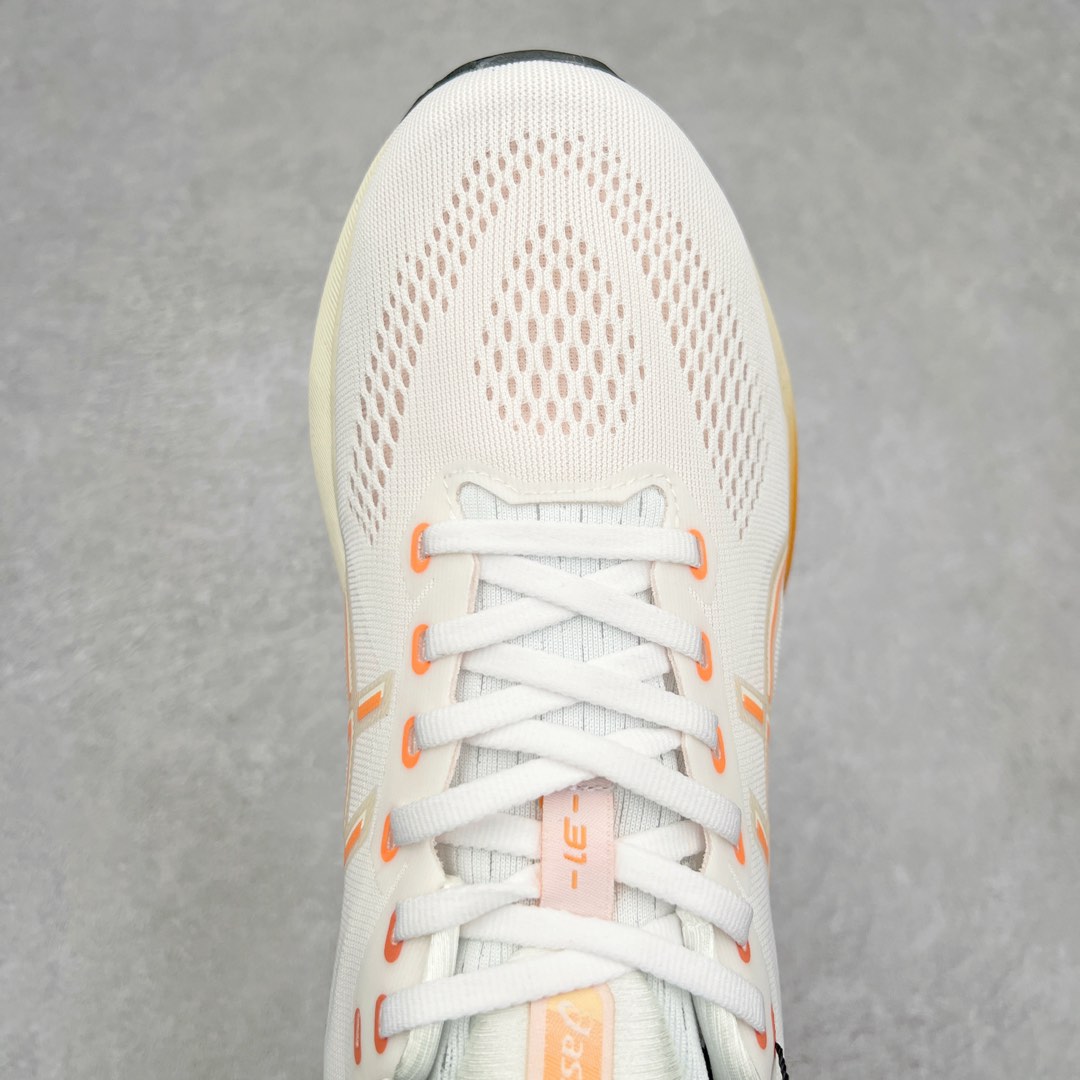 图片[4]-Asics Gel-Kayano 31 亚瑟士卡亚诺31代低帮专业有氧超轻量休闲运动全能慢跑鞋全球知名运动品牌ASICS正式推出新款GEL-KAYANO 31跑鞋，旨在通过全新稳定结构以提升产品可适性，满足跑者的足部稳定需求，让每一位跑者从起跑到结束都能够感受到焕然一新的稳定性与舒适性，从而帮助更多人找到身心平衡，获得自在舒适的健康生活方式。秉持着ASICS亚瑟士的设计哲学，全新一代GEL-KAYANO 31应运而生。为进一步升级产品的稳定性，GEL-KAYANO 31采用了全新4D引导系统，通过内侧稳定装置提升可适性，满足足部稳定需求，帮助足弓迅速返回到平衡位置。作为基于生物力学研究打造的全新稳定结构，4D引导系统不仅提升了跑鞋对双脚的支撑性，它还将人体不同的运动状态纳入设计考量，帮助跑者在多种跑动强度下获得充足的稳定性和理想的舒适度。尺码：36 37 37.5 38 39.5 40 40.5 41.5 42 42.5 43.5 44 44.5 45-选品中心