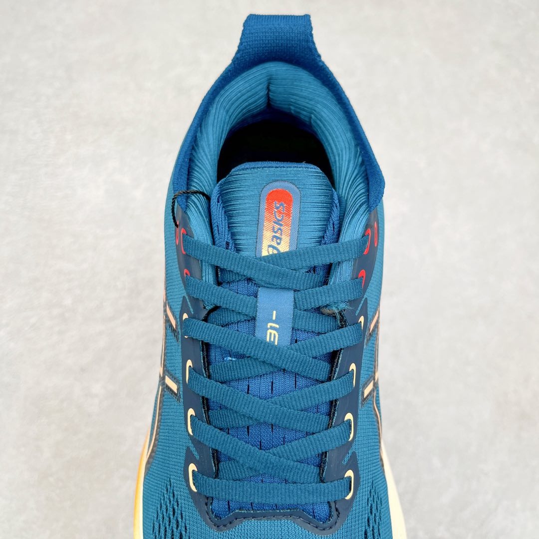 图片[5]-Asics Gel-Kayano 31 亚瑟士卡亚诺31代低帮专业有氧超轻量休闲运动全能慢跑鞋全球知名运动品牌ASICS正式推出新款GEL-KAYANO 31跑鞋，旨在通过全新稳定结构以提升产品可适性，满足跑者的足部稳定需求，让每一位跑者从起跑到结束都能够感受到焕然一新的稳定性与舒适性，从而帮助更多人找到身心平衡，获得自在舒适的健康生活方式。秉持着ASICS亚瑟士的设计哲学，全新一代GEL-KAYANO 31应运而生。为进一步升级产品的稳定性，GEL-KAYANO 31采用了全新4D引导系统，通过内侧稳定装置提升可适性，满足足部稳定需求，帮助足弓迅速返回到平衡位置。作为基于生物力学研究打造的全新稳定结构，4D引导系统不仅提升了跑鞋对双脚的支撑性，它还将人体不同的运动状态纳入设计考量，帮助跑者在多种跑动强度下获得充足的稳定性和理想的舒适度。尺码：36 37 37.5 38 39.5 40 40.5 41.5 42 42.5 43.5 44 44.5 45-选品中心