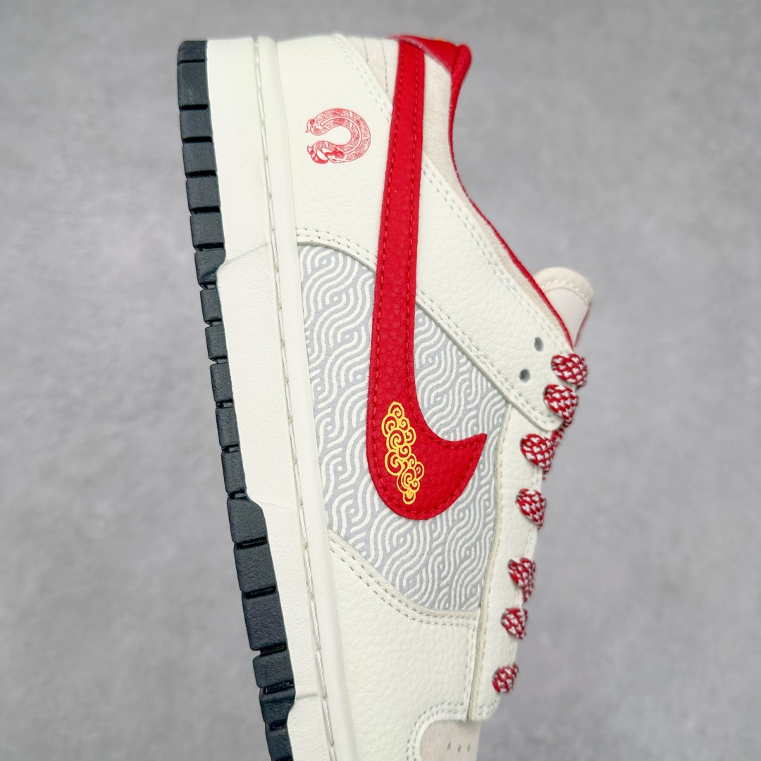 图片[6]-NK Dunk Low 定制配色 DJ2024-101 大厂出品 极力推荐 原装头层材料 独家版型蒸餾加工帶來的是更好的视觉和脚感体验大厂纯原品质出货 清洁度 电绣工艺 皮料切割干净无任何毛边 细节完美 尺码：36 36.5 37.5 38 38.5 39 40 40.5 41 42 42.5 43 44 44.5 45-选品中心