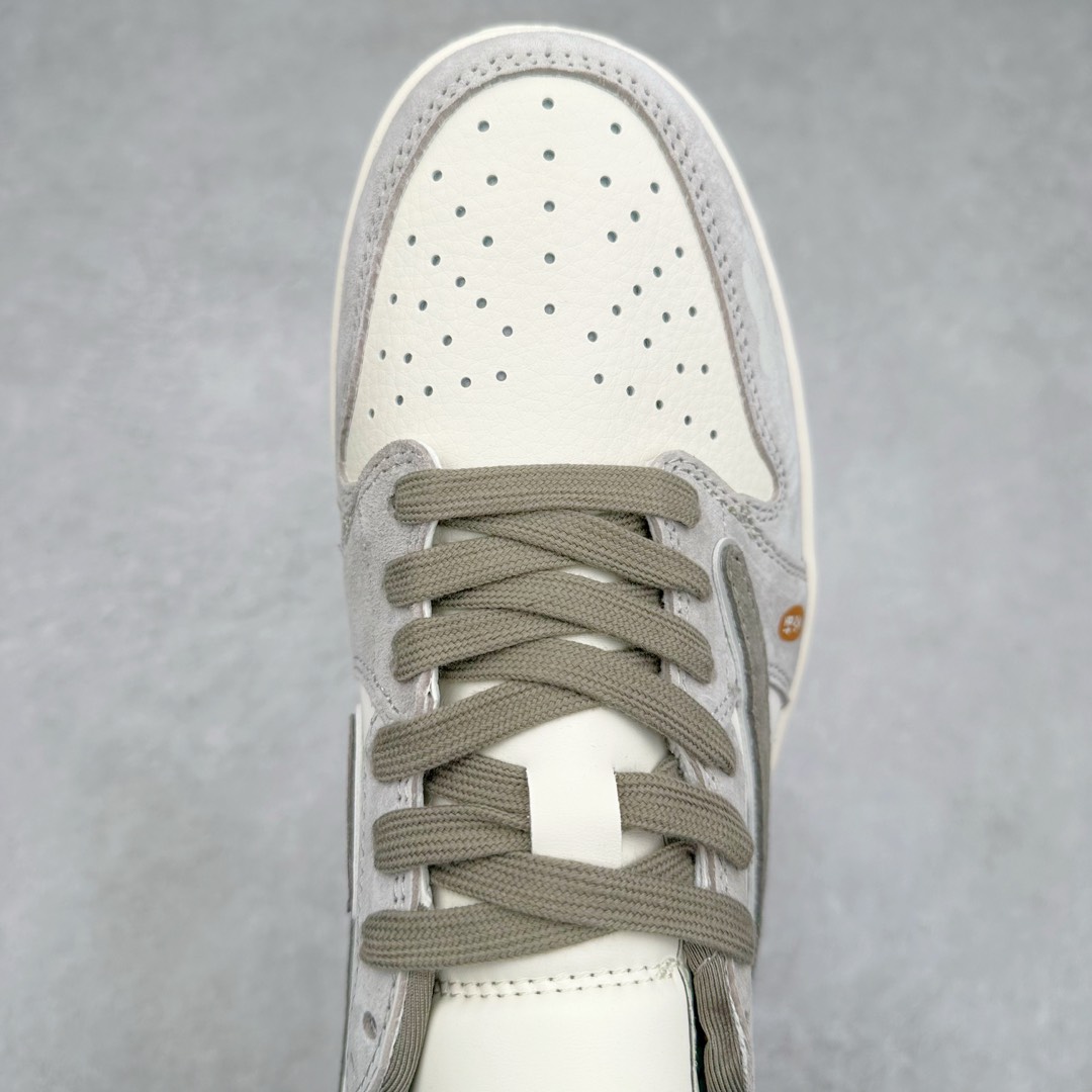 图片[4]-TS x Air Jordan AJ1 Low 倒钩低帮联名定制配色 DM6688-610 原厂内置气垫魔块 A模大底 头层小牛皮 鞋舌AJ原厂专用牛津布+AJ专用反口珍珠布+原厂无杂质高弹内里海棉+特殊封边弹力鞋带 尺码：36 36.5 37.5 38 38.5 39 40 40.5 41 42 42.5 43 44 44.5 45 46 47.5-选品中心