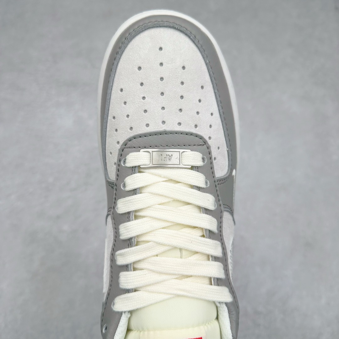 图片[4]-NK Air Force 1´07 Low 空军一号低帮百搭休闲运动板鞋 DM6868-023 柔软、弹性十足的缓震性能和出色的中底设计 横跨复古与现代的外型结合 造就出风靡全球 三十多年的Force 1 直到今天还深受青睐 尺码：36 36.5 37.5 38 38.5 39 40 40.5 41 42 42.5 43 44 44.5 45-选品中心