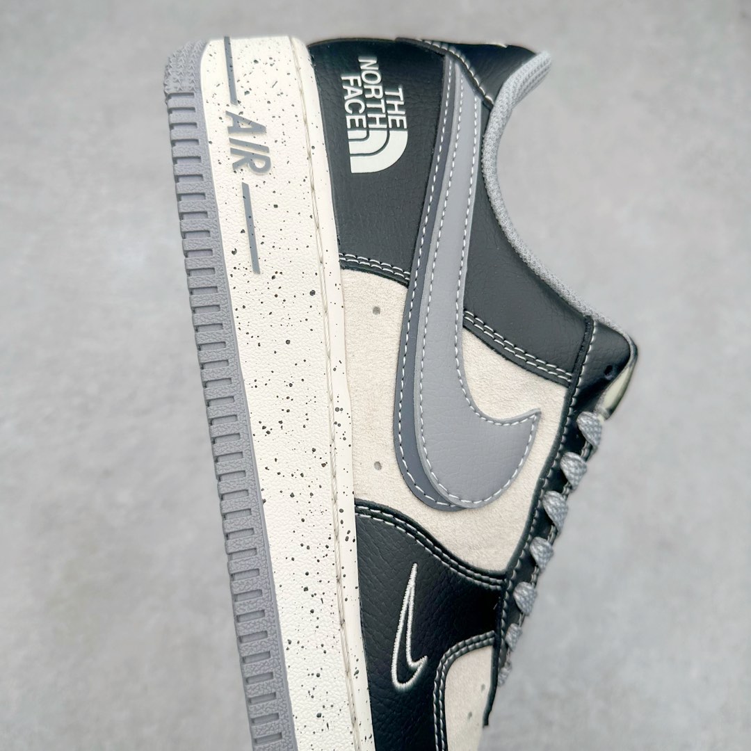 图片[6]-NK Air Force 1´07 Low 空军一号低帮百搭休闲运动板鞋 DM6868-020 柔软、弹性十足的缓震性能和出色的中底设计 横跨复古与现代的外型结合 造就出风靡全球 三十多年的Force 1 直到今天还深受青睐 尺码：36 36.5 37.5 38 38.5 39 40 40.5 41 42 42.5 43 44 44.5 45-选品中心