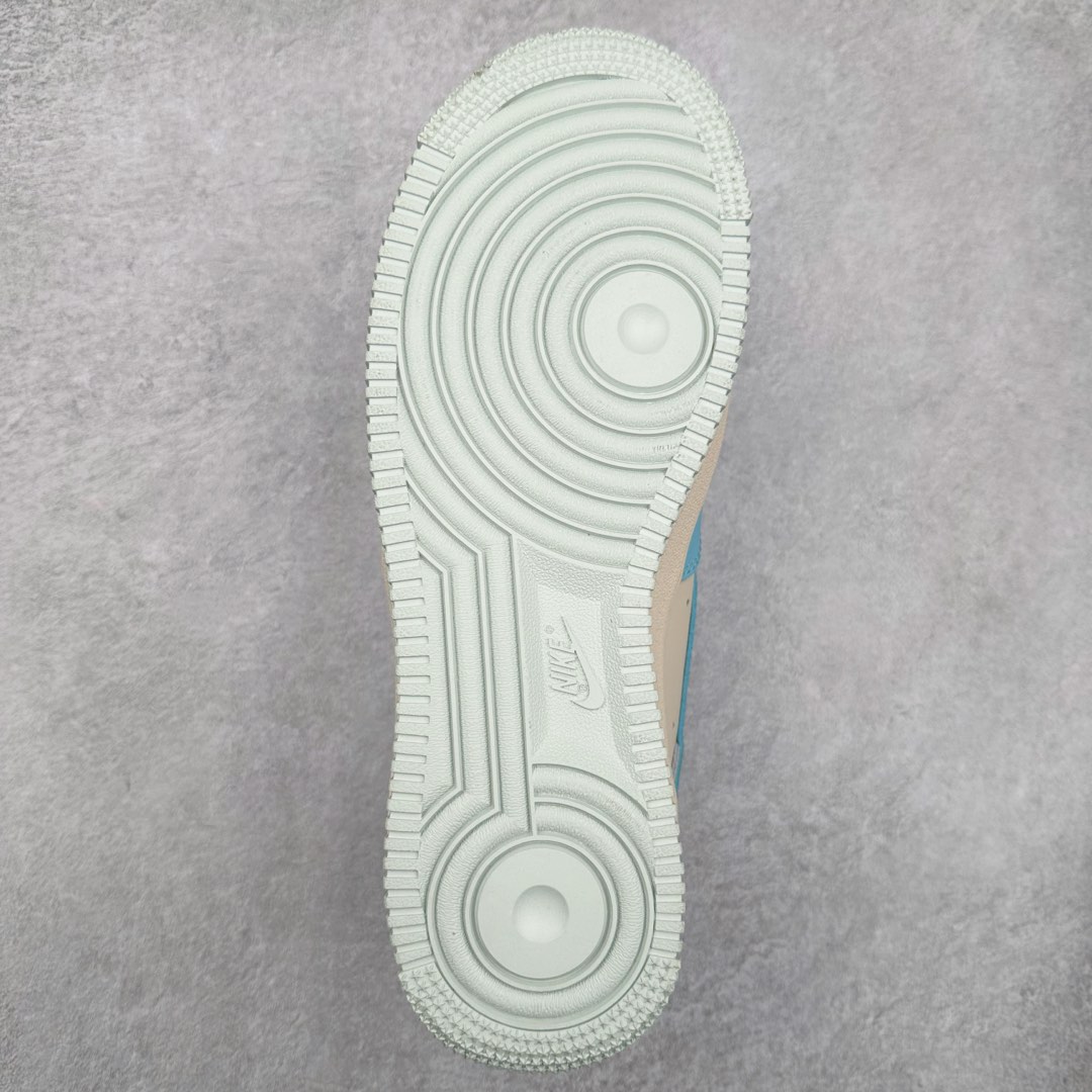 图片[9]-NK Air Force 1´07 Low 空军一号低帮百搭休闲运动板鞋 KS6896-777 柔软、弹性十足的缓震性能和出色的中底设计 横跨复古与现代的外型结合 造就出风靡全球 三十多年的Force 1 直到今天还深受青睐 尺码：36 36.5 37.5 38 38.5 39 40 40.5 41 42 42.5 43 44 44.5 45-选品中心