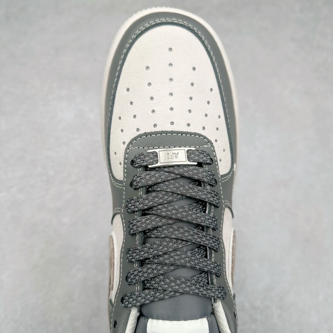 图片[4]-NK Air Force 1´07 Low 空军一号低帮百搭休闲运动板鞋 DM6868-046 柔软、弹性十足的缓震性能和出色的中底设计 横跨复古与现代的外型结合 造就出风靡全球 三十多年的Force 1 直到今天还深受青睐 尺码：36 36.5 37.5 38 38.5 39 40 40.5 41 42 42.5 43 44 44.5 45-选品中心