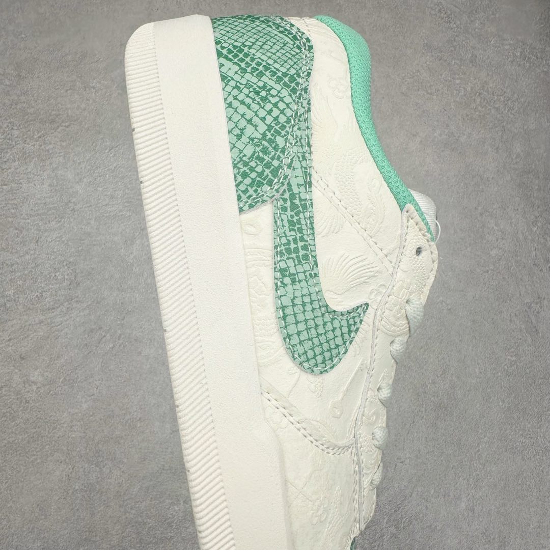 图片[6]-NK SB Force 58 空军58系列低帮休闲运动滑板板鞋 CZ2959-301 鞋面由帆布和麂皮拼接 层次感丰富 搭配硫化外底 耐磨耐穿 鞋舌及中底后跟处饰有SB Logo 表明鞋款身份 采用包边设计 经久耐穿 硫化结构则有效提升灵活性 穿上这款全新推出的创意力作 助你耀动街头 尺码：36 36.5 37.5 38 38.5 39 40 40.5 41 42 42.5 43 44 45-选品中心