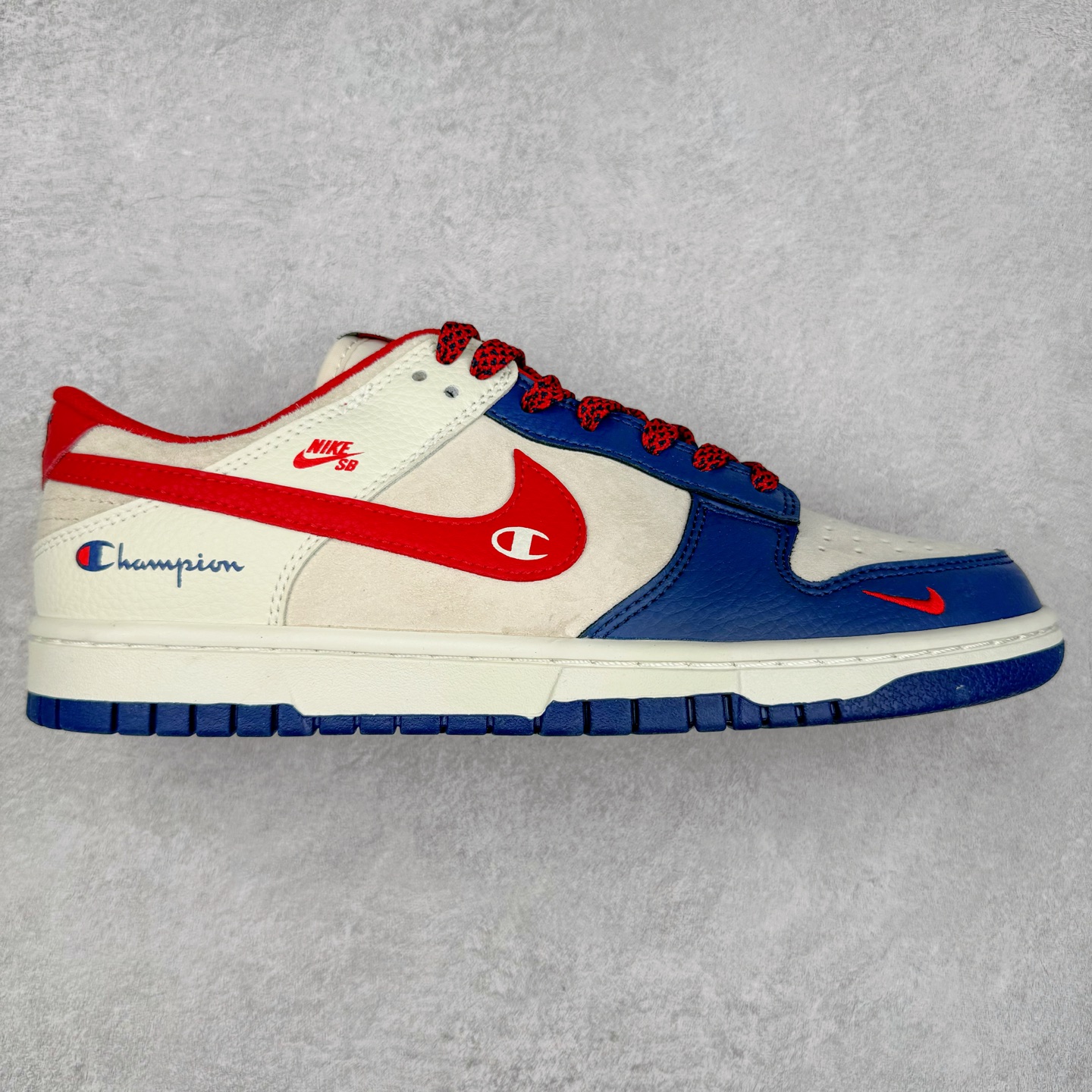 NK Dunk Low 定制配色 DJ2024-099 大厂出品 极力推荐 原装头层材料 独家版型蒸餾加工帶來的是更好的视觉和脚感体验大厂纯原品质出货 清洁度 电绣工艺 皮料切割干净无任何毛边 细节完美 尺码:36 36.5 37.5 38 38.5 39 40 40.5 41 42 42.5 43 44 44.5 45-选品中心