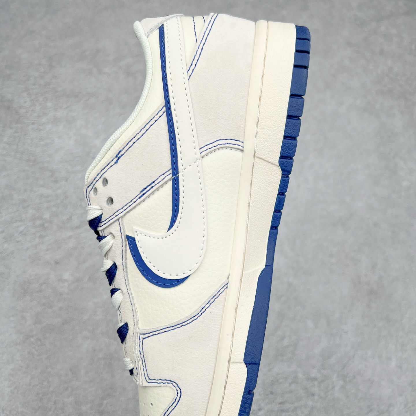 图片[7]-NK Dunk Low 定制配色 DM6868-042 大厂出品 极力推荐 原装头层材料 独家版型蒸餾加工帶來的是更好的视觉和脚感体验大厂纯原品质出货 清洁度 电绣工艺 皮料切割干净无任何毛边 细节完美 尺码：36 36.5 37.5 38 38.5 39 40 40.5 41 42 42.5 43 44 44.5 45-选品中心