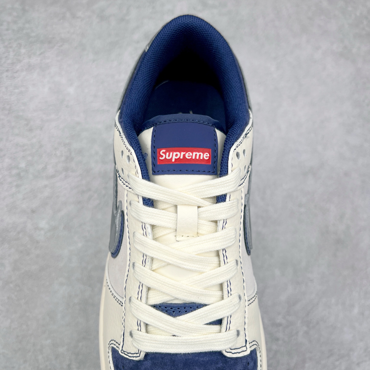 图片[5]-NK Dunk Low 定制配色 DM6868-034 大厂出品 极力推荐 原装头层材料 独家版型蒸餾加工帶來的是更好的视觉和脚感体验大厂纯原品质出货 清洁度 电绣工艺 皮料切割干净无任何毛边 细节完美 尺码：36 36.5 37.5 38 38.5 39 40 40.5 41 42 42.5 43 44 44.5 45-选品中心