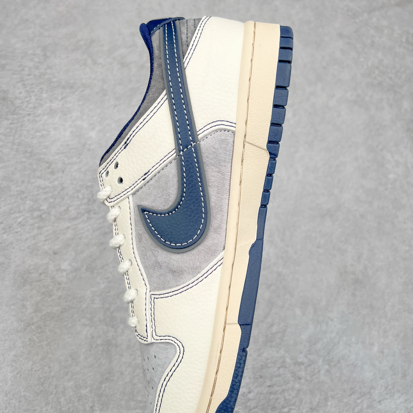 图片[7]-NK Dunk Low 定制配色 DM6868-044 大厂出品 极力推荐 原装头层材料 独家版型蒸餾加工帶來的是更好的视觉和脚感体验大厂纯原品质出货 清洁度 电绣工艺 皮料切割干净无任何毛边 细节完美 尺码：36 36.5 37.5 38 38.5 39 40 40.5 41 42 42.5 43 44 44.5 45-选品中心