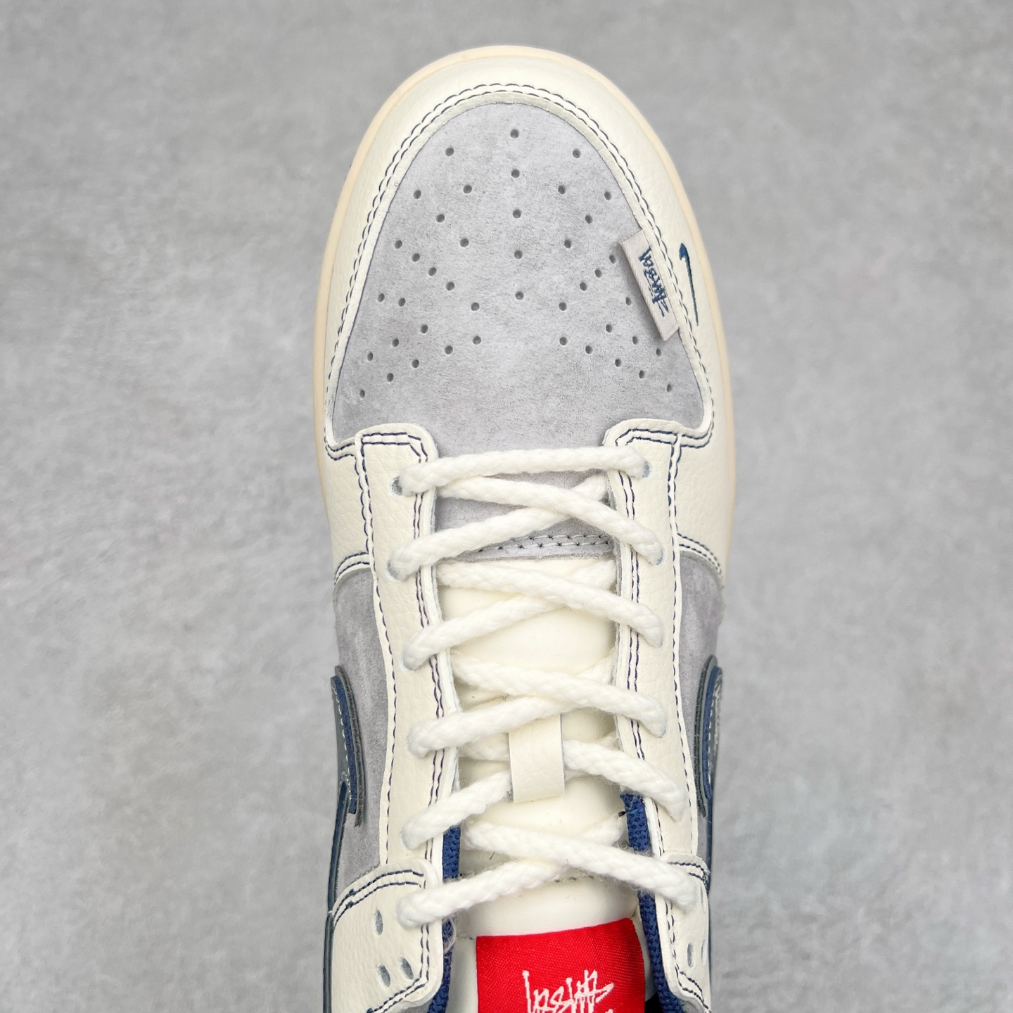 图片[4]-NK Dunk Low 定制配色 DM6868-044 大厂出品 极力推荐 原装头层材料 独家版型蒸餾加工帶來的是更好的视觉和脚感体验大厂纯原品质出货 清洁度 电绣工艺 皮料切割干净无任何毛边 细节完美 尺码：36 36.5 37.5 38 38.5 39 40 40.5 41 42 42.5 43 44 44.5 45-选品中心