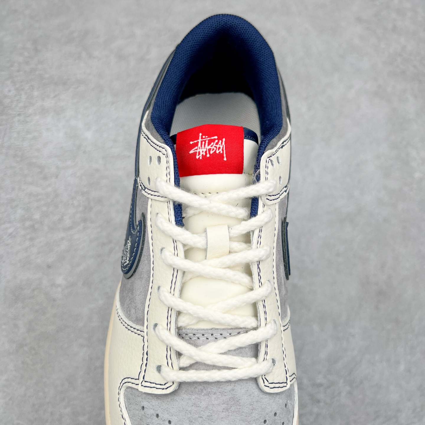 图片[5]-NK Dunk Low 定制配色 DM6868-044 大厂出品 极力推荐 原装头层材料 独家版型蒸餾加工帶來的是更好的视觉和脚感体验大厂纯原品质出货 清洁度 电绣工艺 皮料切割干净无任何毛边 细节完美 尺码：36 36.5 37.5 38 38.5 39 40 40.5 41 42 42.5 43 44 44.5 45-选品中心