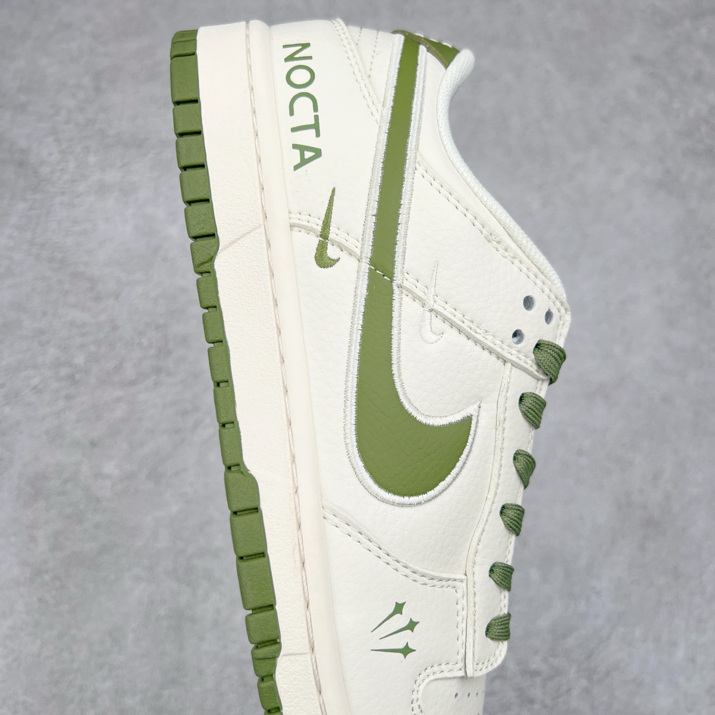 图片[6]-NK Dunk Low 定制配色 DQ1098-388 大厂出品 极力推荐 原装头层材料 独家版型蒸餾加工帶來的是更好的视觉和脚感体验大厂纯原品质出货 清洁度 电绣工艺 皮料切割干净无任何毛边 细节完美 尺码：36 36.5 37.5 38 38.5 39 40 40.5 41 42 42.5 43 44 44.5 45-选品中心