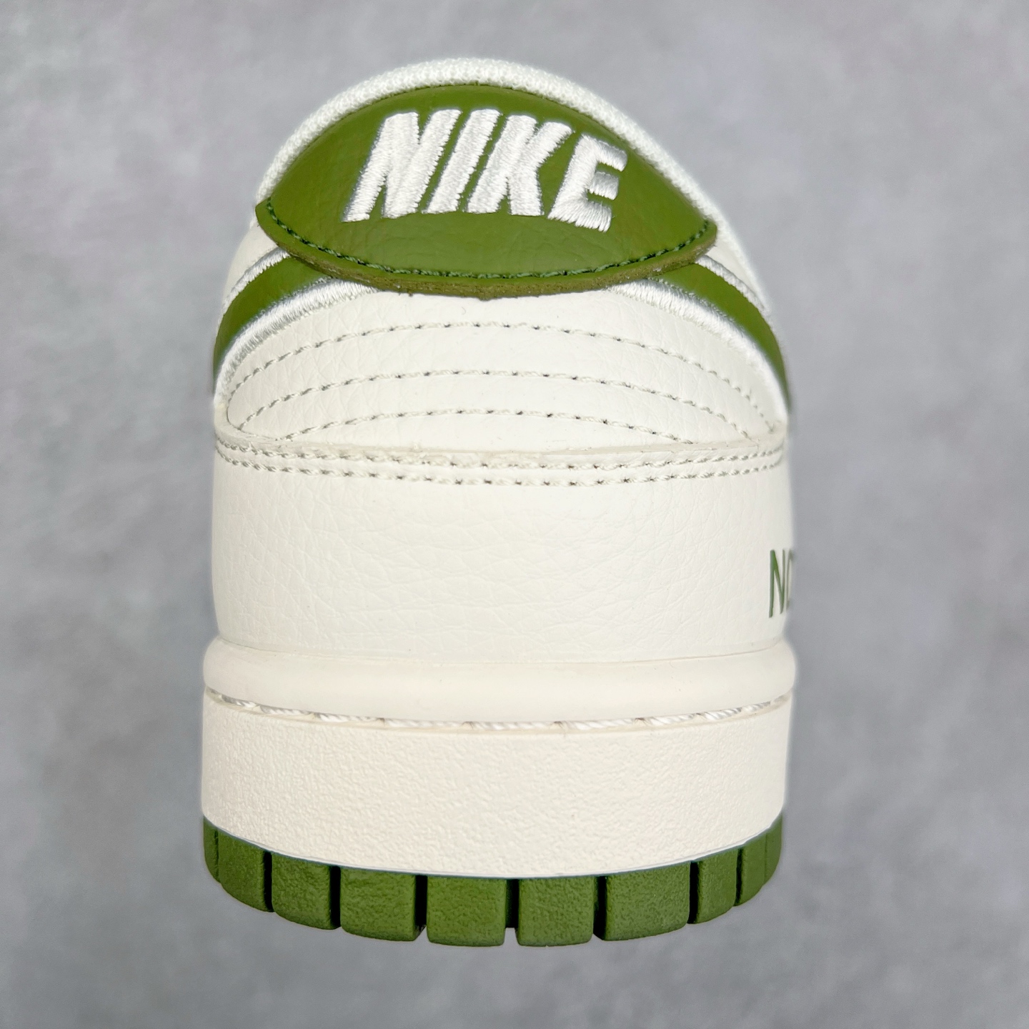 图片[8]-NK Dunk Low 定制配色 DQ1098-388 大厂出品 极力推荐 原装头层材料 独家版型蒸餾加工帶來的是更好的视觉和脚感体验大厂纯原品质出货 清洁度 电绣工艺 皮料切割干净无任何毛边 细节完美 尺码：36 36.5 37.5 38 38.5 39 40 40.5 41 42 42.5 43 44 44.5 45-选品中心