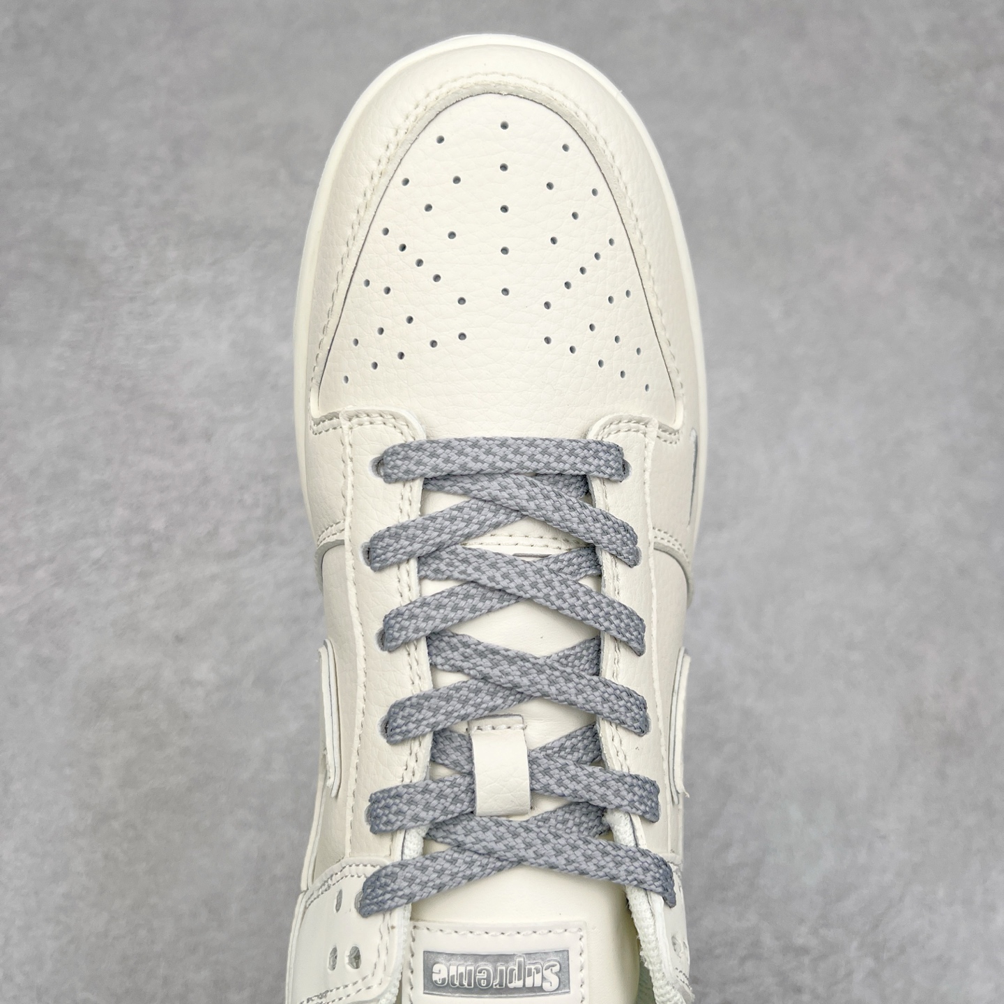 图片[4]-NK Dunk Low 定制配色 DQ1098-392 大厂出品 极力推荐 原装头层材料 独家版型蒸餾加工帶來的是更好的视觉和脚感体验大厂纯原品质出货 清洁度 电绣工艺 皮料切割干净无任何毛边 细节完美 尺码：36 36.5 37.5 38 38.5 39 40 40.5 41 42 42.5 43 44 44.5 45-选品中心