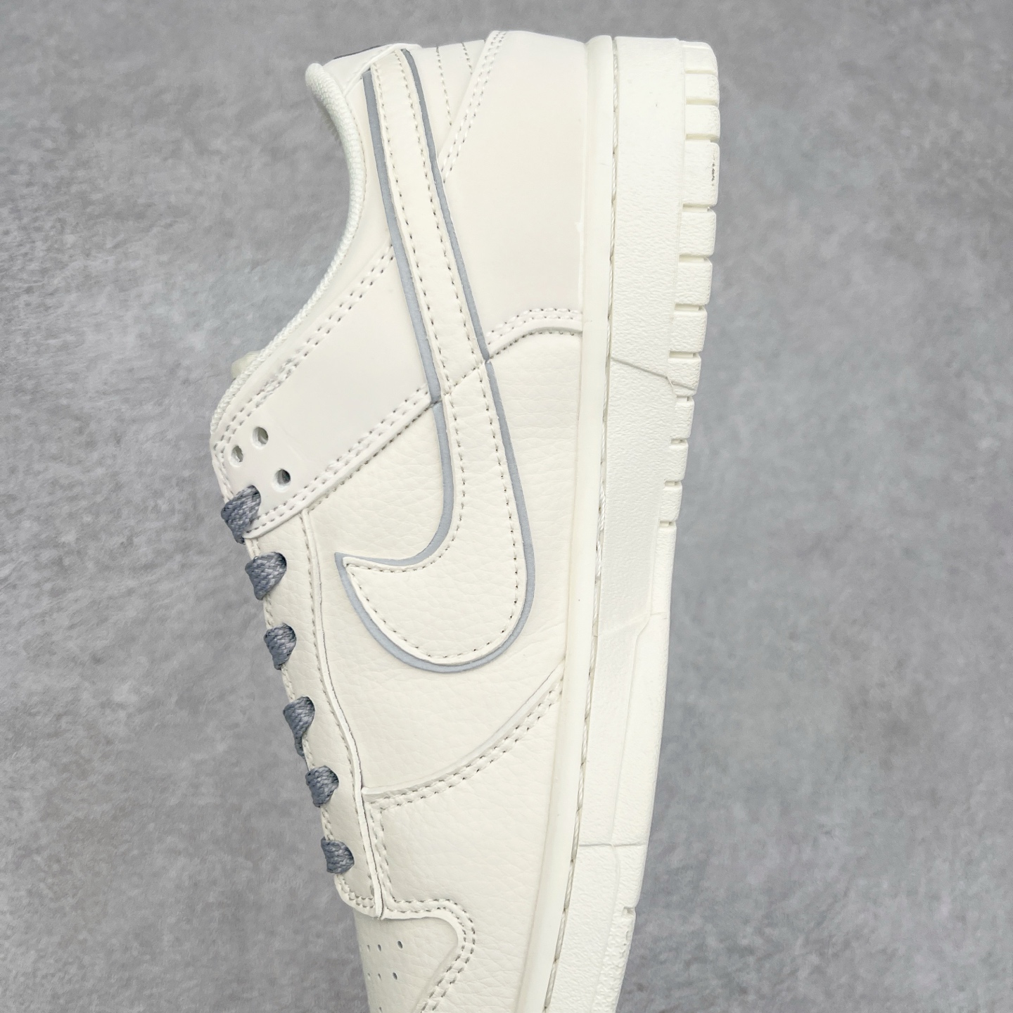 图片[7]-NK Dunk Low 定制配色 DQ1098-392 大厂出品 极力推荐 原装头层材料 独家版型蒸餾加工帶來的是更好的视觉和脚感体验大厂纯原品质出货 清洁度 电绣工艺 皮料切割干净无任何毛边 细节完美 尺码：36 36.5 37.5 38 38.5 39 40 40.5 41 42 42.5 43 44 44.5 45-选品中心