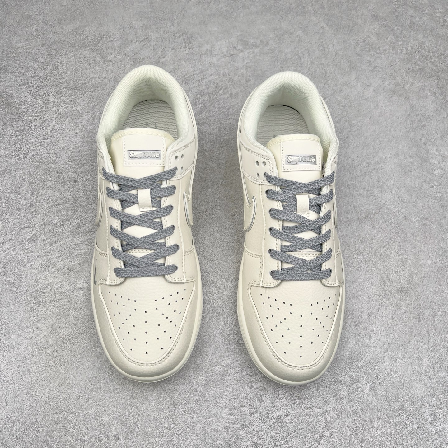 图片[2]-NK Dunk Low 定制配色 DQ1098-392 大厂出品 极力推荐 原装头层材料 独家版型蒸餾加工帶來的是更好的视觉和脚感体验大厂纯原品质出货 清洁度 电绣工艺 皮料切割干净无任何毛边 细节完美 尺码：36 36.5 37.5 38 38.5 39 40 40.5 41 42 42.5 43 44 44.5 45-选品中心