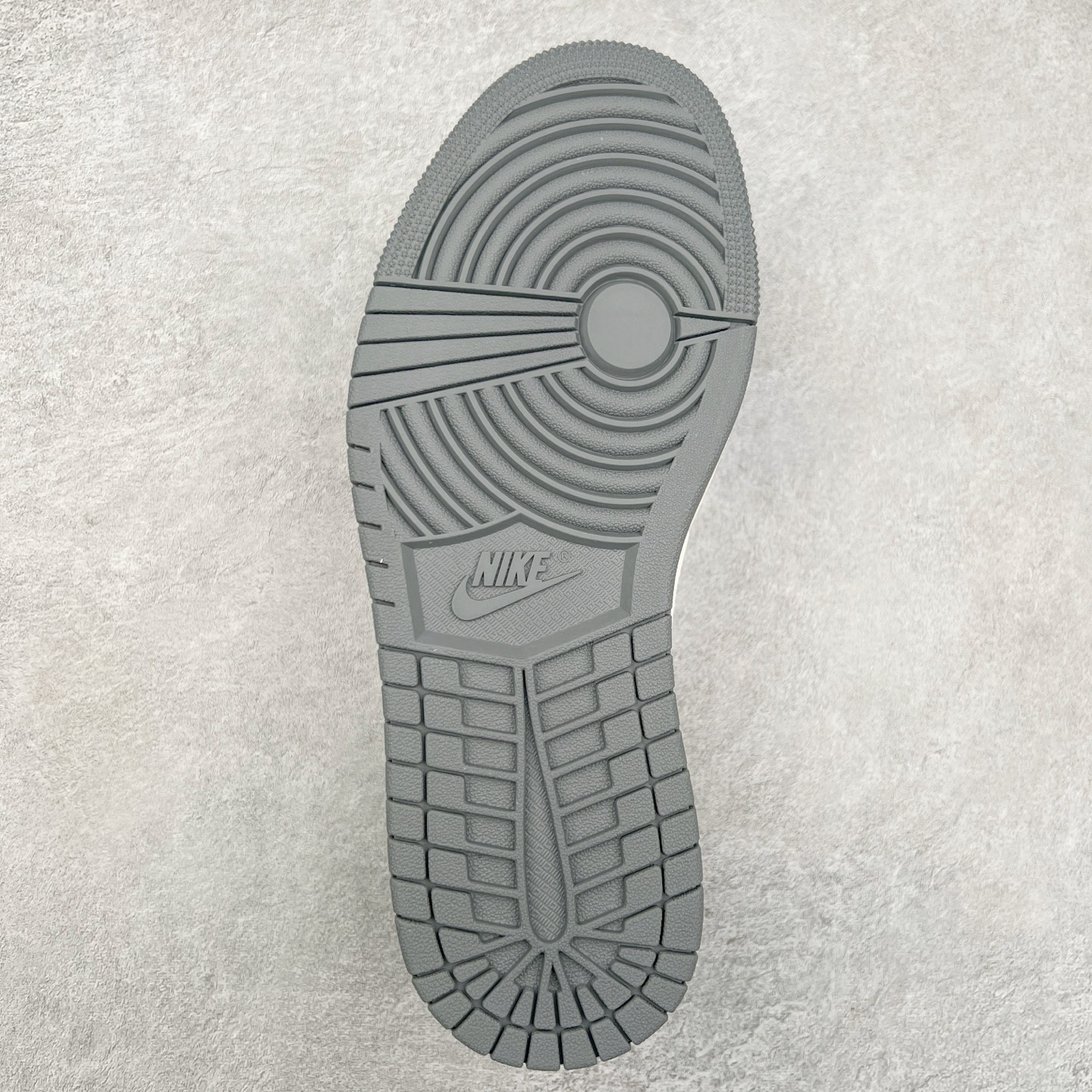 图片[9]-TS x Air Jordan AJ1 Low 倒钩低帮联名定制配色 DM6688-607 原厂内置气垫魔块 A模大底 头层小牛皮 鞋舌AJ原厂专用牛津布+AJ专用反口珍珠布+原厂无杂质高弹内里海棉+特殊封边弹力鞋带 尺码：36 36.5 37.5 38 38.5 39 40 40.5 41 42 42.5 43 44 44.5 45 46 47.5-选品中心