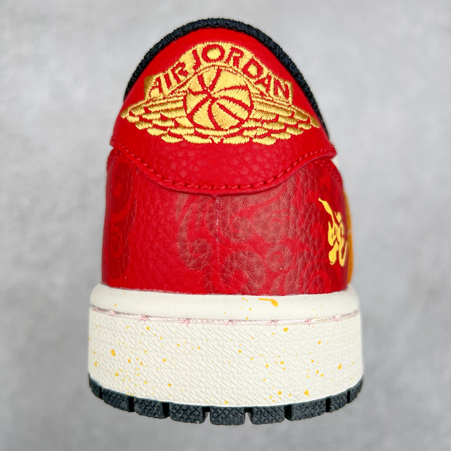 图片[8]-TS x Air Jordan AJ1 Low 倒钩低帮联名定制配色 DM7866-093 原厂内置气垫魔块 A模大底 头层小牛皮 鞋舌AJ原厂专用牛津布+AJ专用反口珍珠布+原厂无杂质高弹内里海棉+特殊封边弹力鞋带 尺码：36 36.5 37.5 38 38.5 39 40 40.5 41 42 42.5 43 44 44.5 45 46 47.5-选品中心