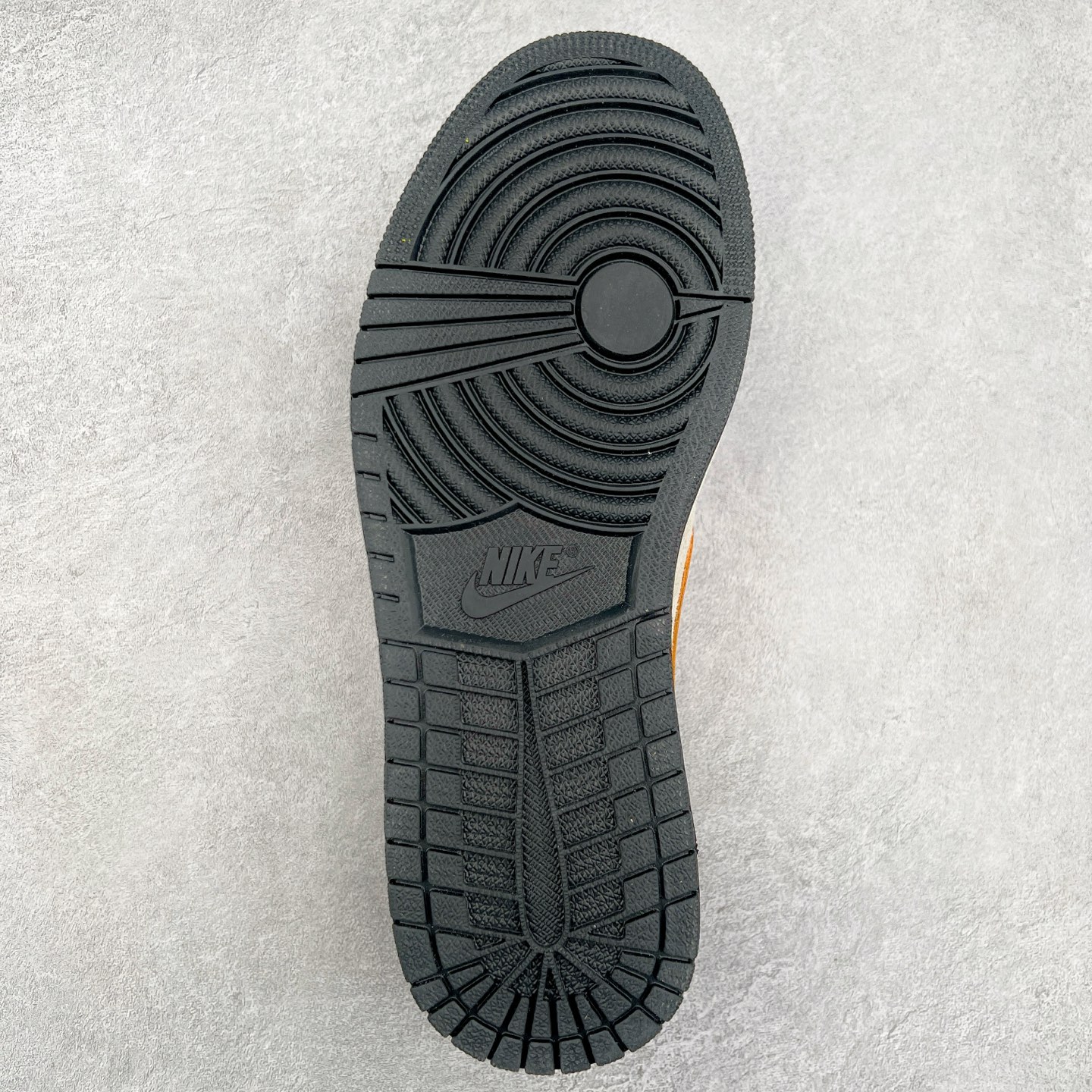 图片[9]-TS x Air Jordan AJ1 Low 倒钩低帮联名定制配色 DM7866-093 原厂内置气垫魔块 A模大底 头层小牛皮 鞋舌AJ原厂专用牛津布+AJ专用反口珍珠布+原厂无杂质高弹内里海棉+特殊封边弹力鞋带 尺码：36 36.5 37.5 38 38.5 39 40 40.5 41 42 42.5 43 44 44.5 45 46 47.5-选品中心