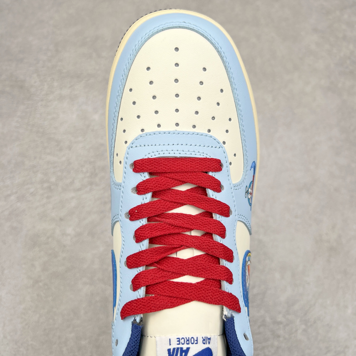 图片[4]-NK Air Force 1´07 Low 空军一号低帮百搭休闲运动板鞋 XL2420-333 柔软、弹性十足的缓震性能和出色的中底设计 横跨复古与现代的外型结合 造就出风靡全球 三十多年的Force 1 直到今天还深受青睐 尺码：36 36.5 37.5 38 38.5 39 40 40.5 41 42 42.5 43 44 44.5 45-选品中心