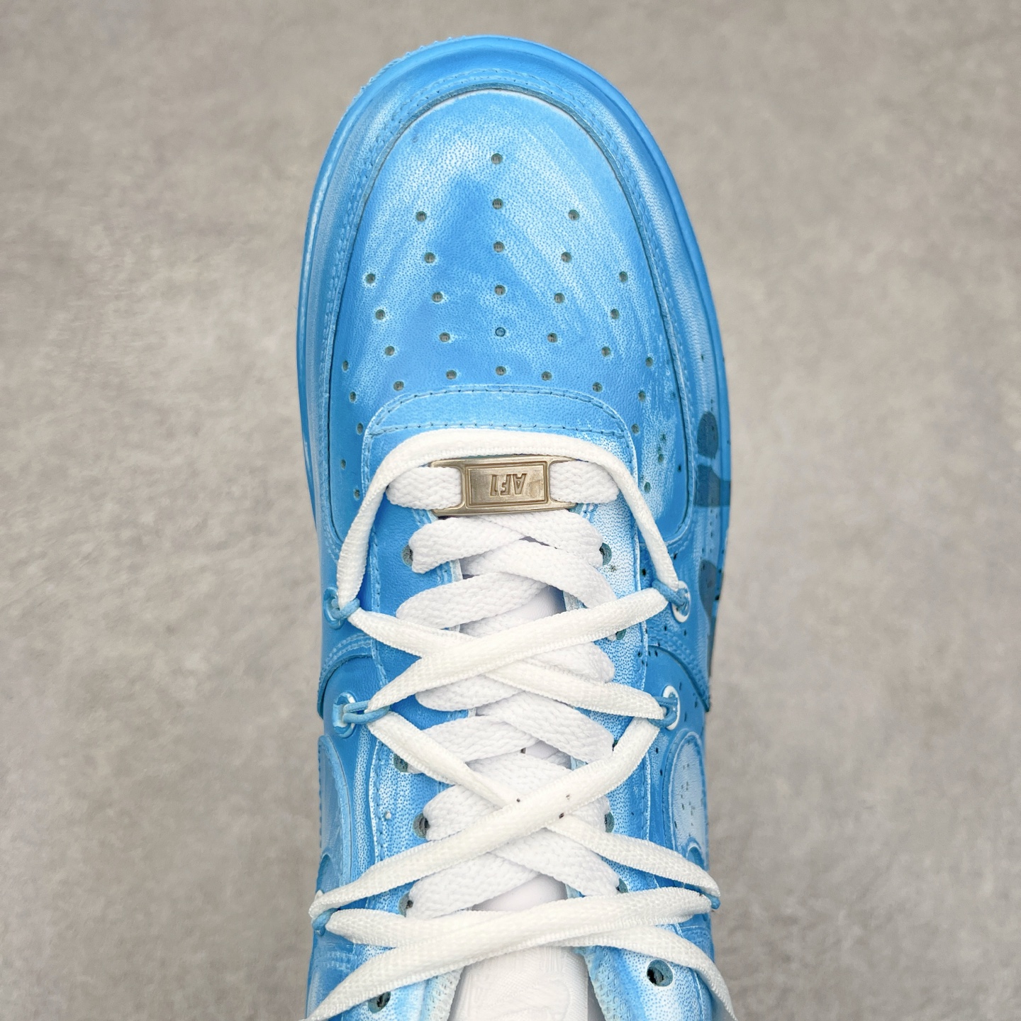 图片[4]-NK Air Force 1´07 Low 空军一号低帮百搭休闲运动板鞋 YY2024-992 柔软、弹性十足的缓震性能和出色的中底设计 横跨复古与现代的外型结合 造就出风靡全球 三十多年的Force 1 直到今天还深受青睐 尺码：36 36.5 37.5 38 38.5 39 40 40.5 41 42 42.5 43 44 44.5 45-选品中心