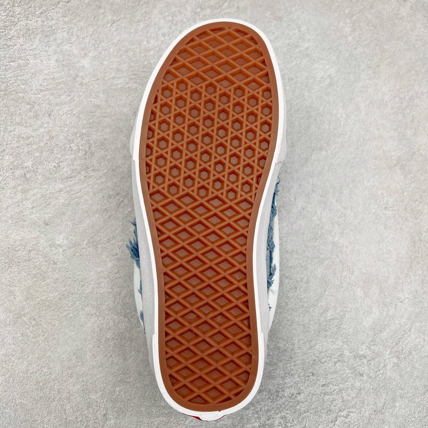 图片[9]-Vans Knu Skool 蛇年限定 蓝色方格流苏牛津布特色工艺 范斯低帮复古休闲胖胖面包鞋 尺码：35 36 36.5 37 38 38.5 39 40 40.5 41 42 42.5 43 44-选品中心