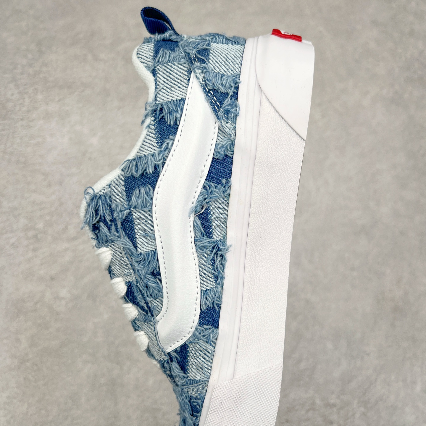 图片[7]-Vans Knu Skool 蛇年限定 蓝色方格流苏牛津布特色工艺 范斯低帮复古休闲胖胖面包鞋 尺码：35 36 36.5 37 38 38.5 39 40 40.5 41 42 42.5 43 44-选品中心