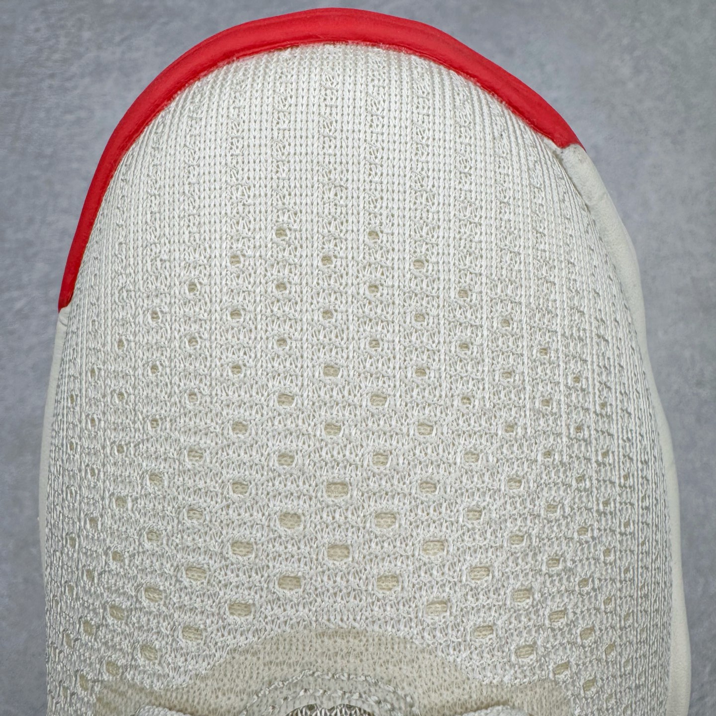 图片[17]-＃K版纯原 NK Hyperdunk HD2017 Low EP 实战篮球鞋 米白红 IB4638-161 实战神鞋 绝迹单品 圈内高端零售大神实体冲Z唯一指定的渠道版本 目前可过各类鉴定或无法鉴定 能操作的私聊 非PT本地产物 品控细节要求做到极致完美 材料细节质感百分百区别市面任意代号纯原版本 不惧任何对比 市场独一档的产物 实体冲Z标准严格把控 每一处细节分毫不差 原汁原味公司货的味道 尺码：39 40 40.5 41 42 42.5 43 44 44.5 45 46 47.5\\r-选品中心