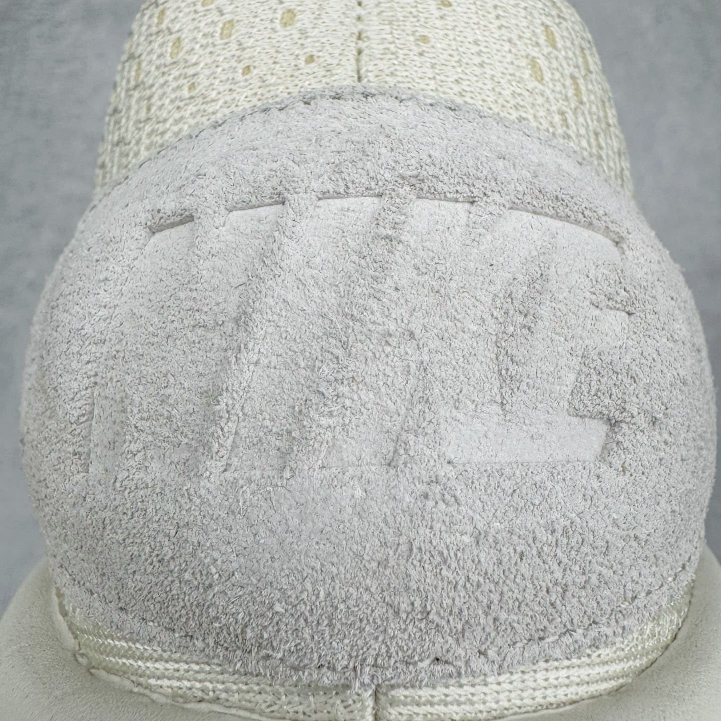 图片[21]-＃K版纯原 NK Hyperdunk HD2017 Low EP 实战篮球鞋 米白红 IB4638-161 实战神鞋 绝迹单品 圈内高端零售大神实体冲Z唯一指定的渠道版本 目前可过各类鉴定或无法鉴定 能操作的私聊 非PT本地产物 品控细节要求做到极致完美 材料细节质感百分百区别市面任意代号纯原版本 不惧任何对比 市场独一档的产物 实体冲Z标准严格把控 每一处细节分毫不差 原汁原味公司货的味道 尺码：39 40 40.5 41 42 42.5 43 44 44.5 45 46 47.5\\r-选品中心