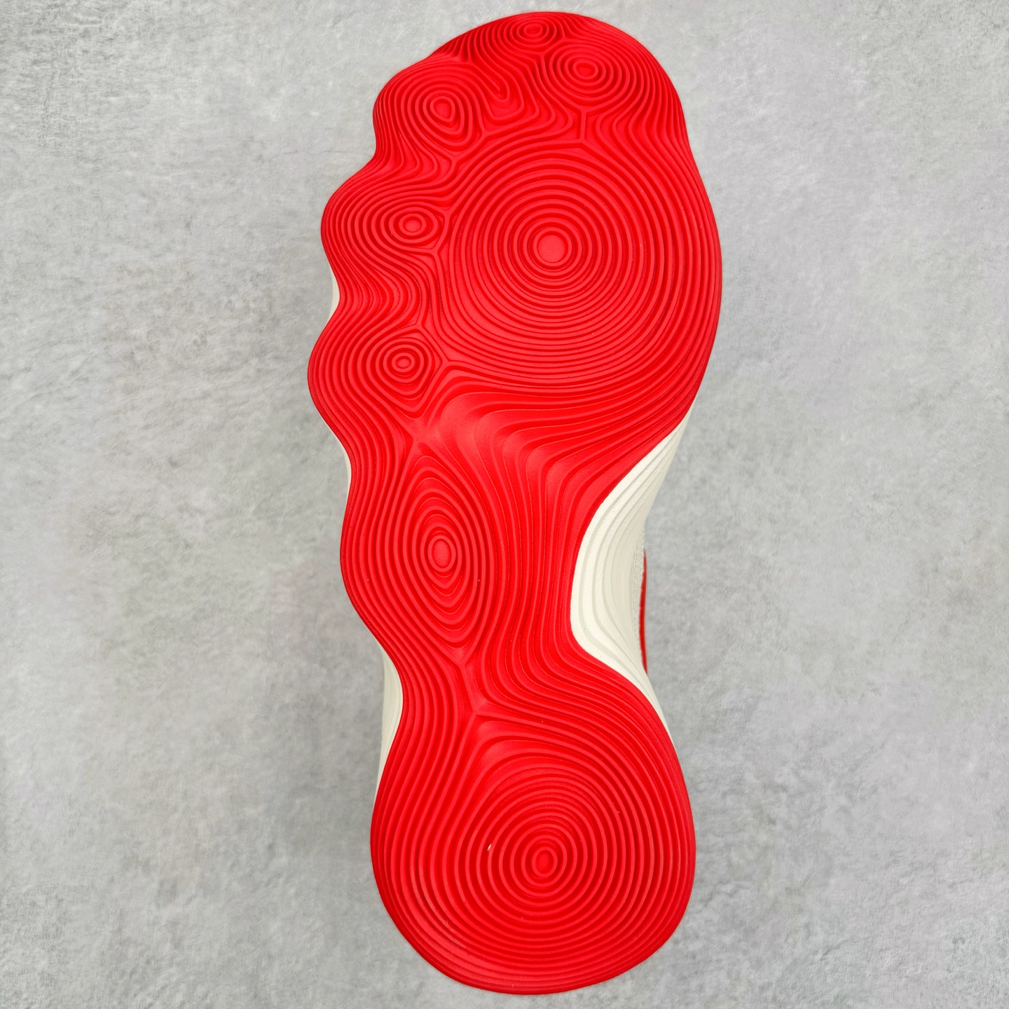 图片[9]-＃K版纯原 NK Hyperdunk HD2017 Low EP 实战篮球鞋 米白红 IB4638-161 实战神鞋 绝迹单品 圈内高端零售大神实体冲Z唯一指定的渠道版本 目前可过各类鉴定或无法鉴定 能操作的私聊 非PT本地产物 品控细节要求做到极致完美 材料细节质感百分百区别市面任意代号纯原版本 不惧任何对比 市场独一档的产物 实体冲Z标准严格把控 每一处细节分毫不差 原汁原味公司货的味道 尺码：39 40 40.5 41 42 42.5 43 44 44.5 45 46 47.5\\r-选品中心