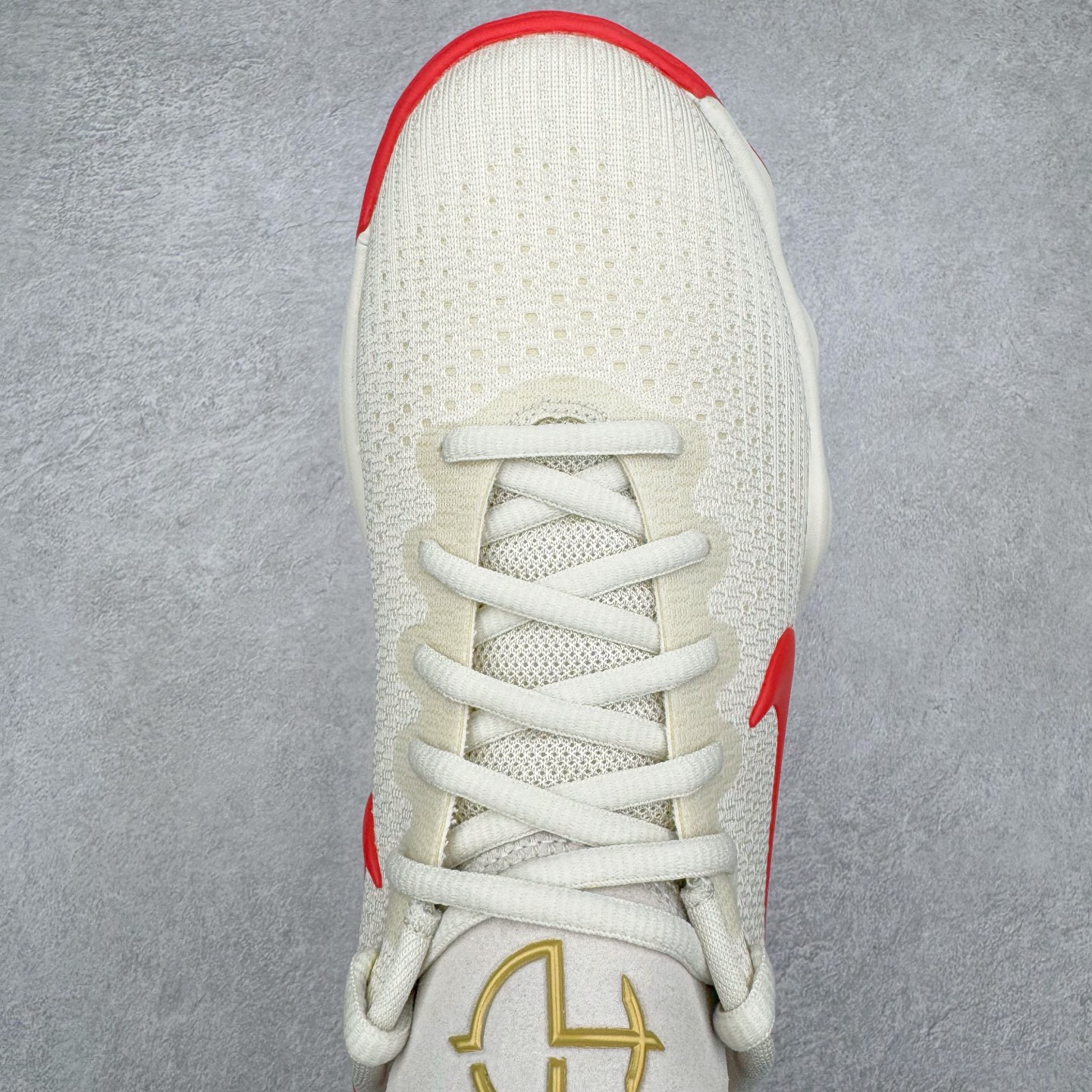 图片[4]-＃K版纯原 NK Hyperdunk HD2017 Low EP 实战篮球鞋 米白红 IB4638-161 实战神鞋 绝迹单品 圈内高端零售大神实体冲Z唯一指定的渠道版本 目前可过各类鉴定或无法鉴定 能操作的私聊 非PT本地产物 品控细节要求做到极致完美 材料细节质感百分百区别市面任意代号纯原版本 不惧任何对比 市场独一档的产物 实体冲Z标准严格把控 每一处细节分毫不差 原汁原味公司货的味道 尺码：39 40 40.5 41 42 42.5 43 44 44.5 45 46 47.5\\r-选品中心