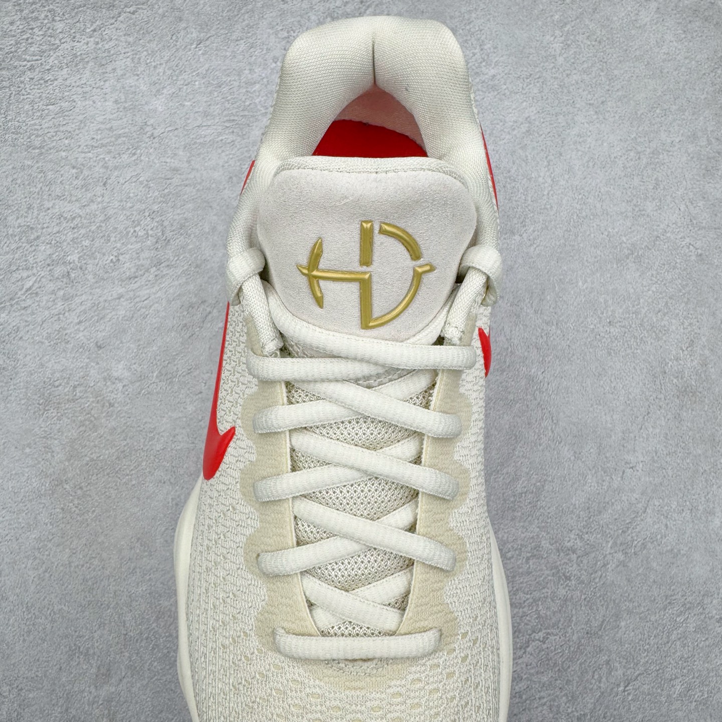 图片[5]-＃K版纯原 NK Hyperdunk HD2017 Low EP 实战篮球鞋 米白红 IB4638-161 实战神鞋 绝迹单品 圈内高端零售大神实体冲Z唯一指定的渠道版本 目前可过各类鉴定或无法鉴定 能操作的私聊 非PT本地产物 品控细节要求做到极致完美 材料细节质感百分百区别市面任意代号纯原版本 不惧任何对比 市场独一档的产物 实体冲Z标准严格把控 每一处细节分毫不差 原汁原味公司货的味道 尺码：39 40 40.5 41 42 42.5 43 44 44.5 45 46 47.5\\r-选品中心