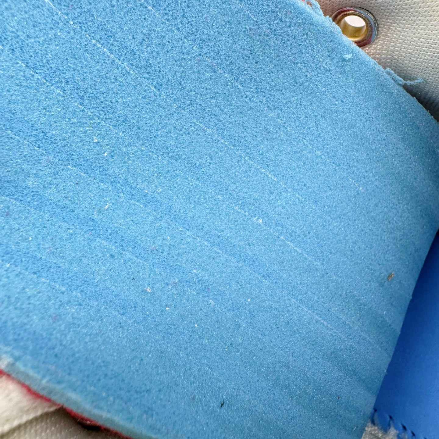 图片[12]-＃K版纯原 NK Hyperdunk HD2017 Low EP 实战篮球鞋 米白红 IB4638-161 实战神鞋 绝迹单品 圈内高端零售大神实体冲Z唯一指定的渠道版本 目前可过各类鉴定或无法鉴定 能操作的私聊 非PT本地产物 品控细节要求做到极致完美 材料细节质感百分百区别市面任意代号纯原版本 不惧任何对比 市场独一档的产物 实体冲Z标准严格把控 每一处细节分毫不差 原汁原味公司货的味道 尺码：39 40 40.5 41 42 42.5 43 44 44.5 45 46 47.5\\r-选品中心