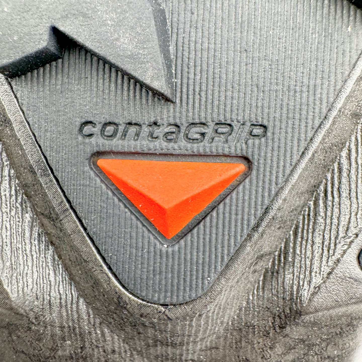 图片[19]-＃绿X/GX SALOMON XT PU.RE ADVANCED 萨洛蒙潮流越野机能户外功能鞋 纯原外贸平台特供订单 耗时半年巨作 全套原纸板楦头开发 原厂特供网布配套加持 确保原汁原味 完美呈现版型 原档数据独家私模五层组合大底 男女鞋同步官方开发至46.5 原装Ortholite轻量化鞋垫 中底布带钢印编号 原厂TPU锁扣 进口港宝加持 后跟自然饱满 还原公司包裹性 基于 SALOMON 初代 XT 鞋身造型并搭载 4D ADVANCED CHASSIS™ 大底打造而成 为这款 XT-QUEST 带来了多项足部控制与保护等功能性 如在运动过程中控制左右晃动的过程而提高稳定性、改善长途越野过程中足中到足尖的过渡、提高感知岩石的精确度以抵抗尖锐物体对脚底的伤害以及采用动态缓冲来增强穿着舒适感 从而减轻疲劳感 使 XT-QUEST 成为一双舒适且安全的户外之履 尺码：36 36.5 37.5 38 38.5 39 40 40.5 41 42 42.5 43 44 44.5 45 46 46.5-选品中心