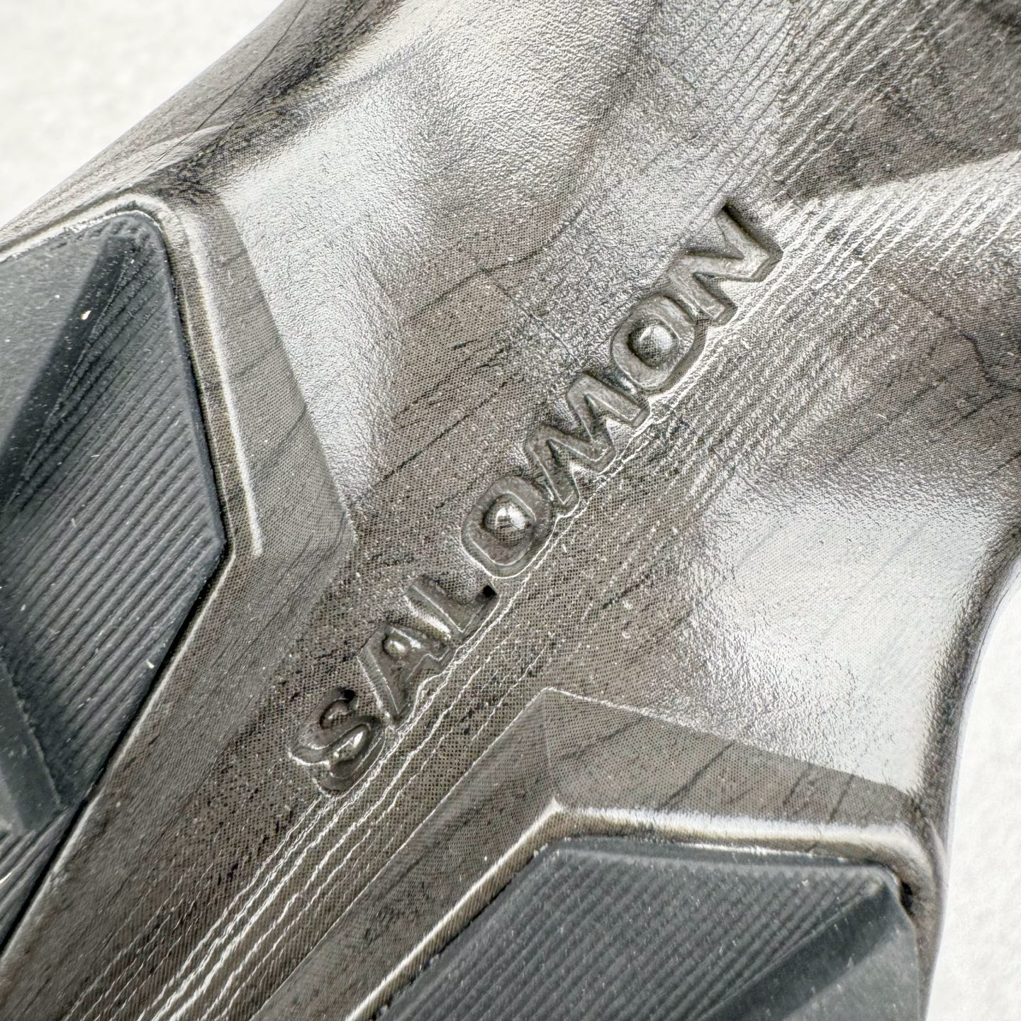 图片[20]-＃绿X/GX SALOMON XT PU.RE ADVANCED 萨洛蒙潮流越野机能户外功能鞋 纯原外贸平台特供订单 耗时半年巨作 全套原纸板楦头开发 原厂特供网布配套加持 确保原汁原味 完美呈现版型 原档数据独家私模五层组合大底 男女鞋同步官方开发至46.5 原装Ortholite轻量化鞋垫 中底布带钢印编号 原厂TPU锁扣 进口港宝加持 后跟自然饱满 还原公司包裹性 基于 SALOMON 初代 XT 鞋身造型并搭载 4D ADVANCED CHASSIS™ 大底打造而成 为这款 XT-QUEST 带来了多项足部控制与保护等功能性 如在运动过程中控制左右晃动的过程而提高稳定性、改善长途越野过程中足中到足尖的过渡、提高感知岩石的精确度以抵抗尖锐物体对脚底的伤害以及采用动态缓冲来增强穿着舒适感 从而减轻疲劳感 使 XT-QUEST 成为一双舒适且安全的户外之履 尺码：36 36.5 37.5 38 38.5 39 40 40.5 41 42 42.5 43 44 44.5 45 46 46.5-选品中心