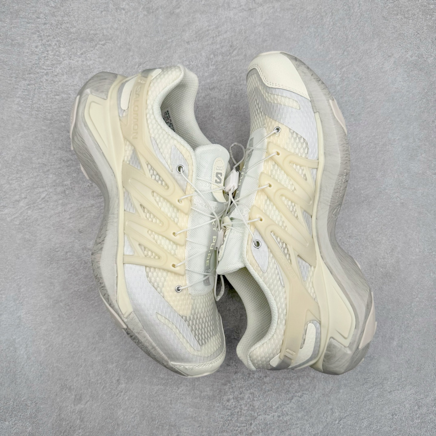 图片[3]-＃绿X/GX SALOMON XT PU.RE ADVANCED 萨洛蒙潮流越野机能户外功能鞋 纯原外贸平台特供订单 耗时半年巨作 全套原纸板楦头开发 原厂特供网布配套加持 确保原汁原味 完美呈现版型 原档数据独家私模五层组合大底 男女鞋同步官方开发至46.5 原装Ortholite轻量化鞋垫 中底布带钢印编号 原厂TPU锁扣 进口港宝加持 后跟自然饱满 还原公司包裹性 基于 SALOMON 初代 XT 鞋身造型并搭载 4D ADVANCED CHASSIS™ 大底打造而成 为这款 XT-QUEST 带来了多项足部控制与保护等功能性 如在运动过程中控制左右晃动的过程而提高稳定性、改善长途越野过程中足中到足尖的过渡、提高感知岩石的精确度以抵抗尖锐物体对脚底的伤害以及采用动态缓冲来增强穿着舒适感 从而减轻疲劳感 使 XT-QUEST 成为一双舒适且安全的户外之履 尺码：36 36.5 37.5 38 38.5 39 40 40.5 41 42 42.5 43 44 44.5 45 46 46.5-选品中心