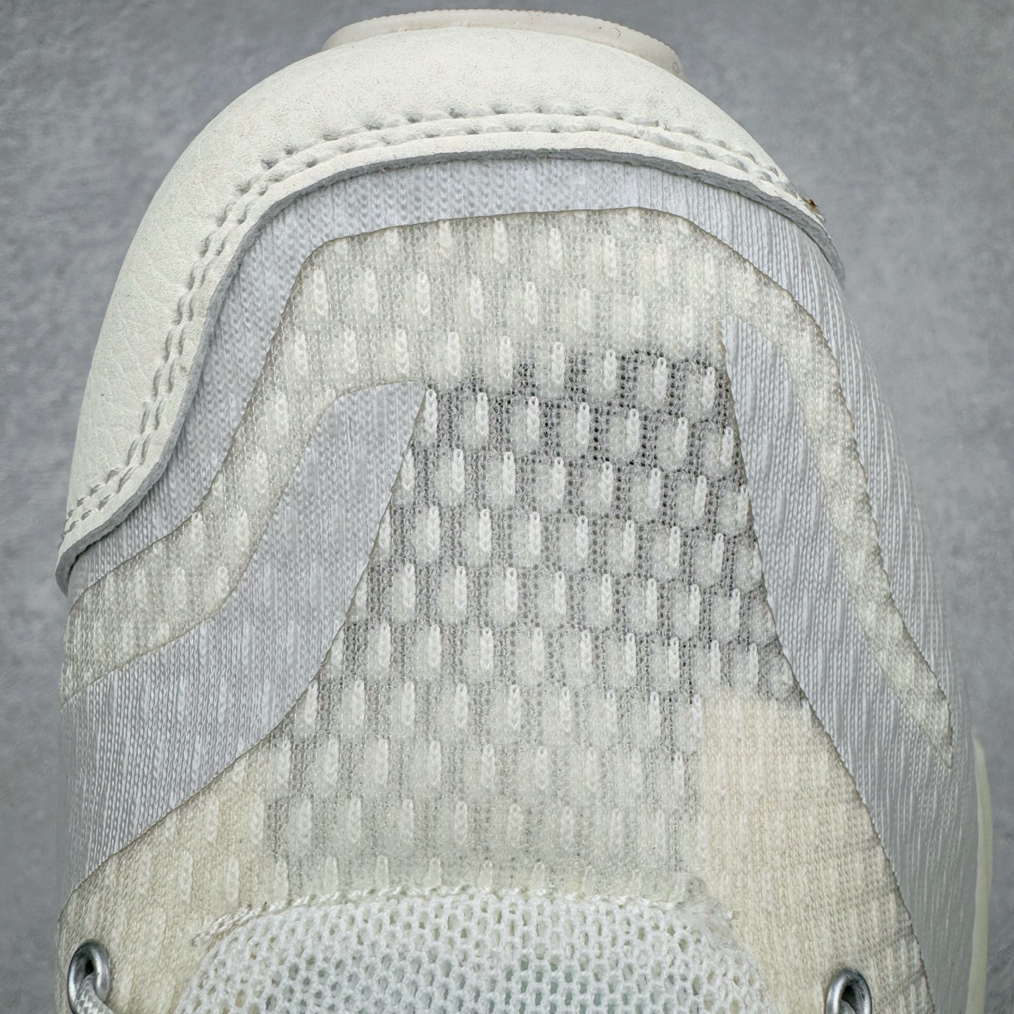 图片[15]-＃绿X/GX SALOMON XT PU.RE ADVANCED 萨洛蒙潮流越野机能户外功能鞋 纯原外贸平台特供订单 耗时半年巨作 全套原纸板楦头开发 原厂特供网布配套加持 确保原汁原味 完美呈现版型 原档数据独家私模五层组合大底 男女鞋同步官方开发至46.5 原装Ortholite轻量化鞋垫 中底布带钢印编号 原厂TPU锁扣 进口港宝加持 后跟自然饱满 还原公司包裹性 基于 SALOMON 初代 XT 鞋身造型并搭载 4D ADVANCED CHASSIS™ 大底打造而成 为这款 XT-QUEST 带来了多项足部控制与保护等功能性 如在运动过程中控制左右晃动的过程而提高稳定性、改善长途越野过程中足中到足尖的过渡、提高感知岩石的精确度以抵抗尖锐物体对脚底的伤害以及采用动态缓冲来增强穿着舒适感 从而减轻疲劳感 使 XT-QUEST 成为一双舒适且安全的户外之履 尺码：36 36.5 37.5 38 38.5 39 40 40.5 41 42 42.5 43 44 44.5 45 46 46.5-选品中心