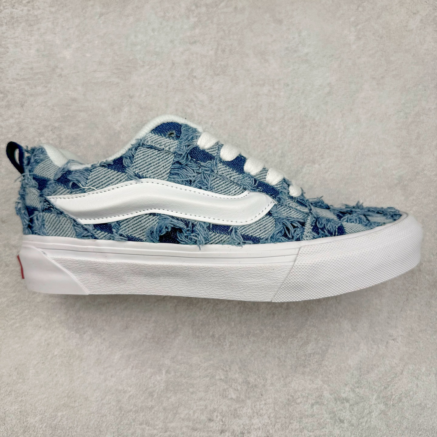 Vans Knu Skool 蛇年限定 蓝色方格流苏牛津布特色工艺 范斯低帮复古休闲胖胖面包鞋 尺码:35 36 36.5 37 38 38.5 39 40 40.5 41 42 42.5 43 44-选品中心
