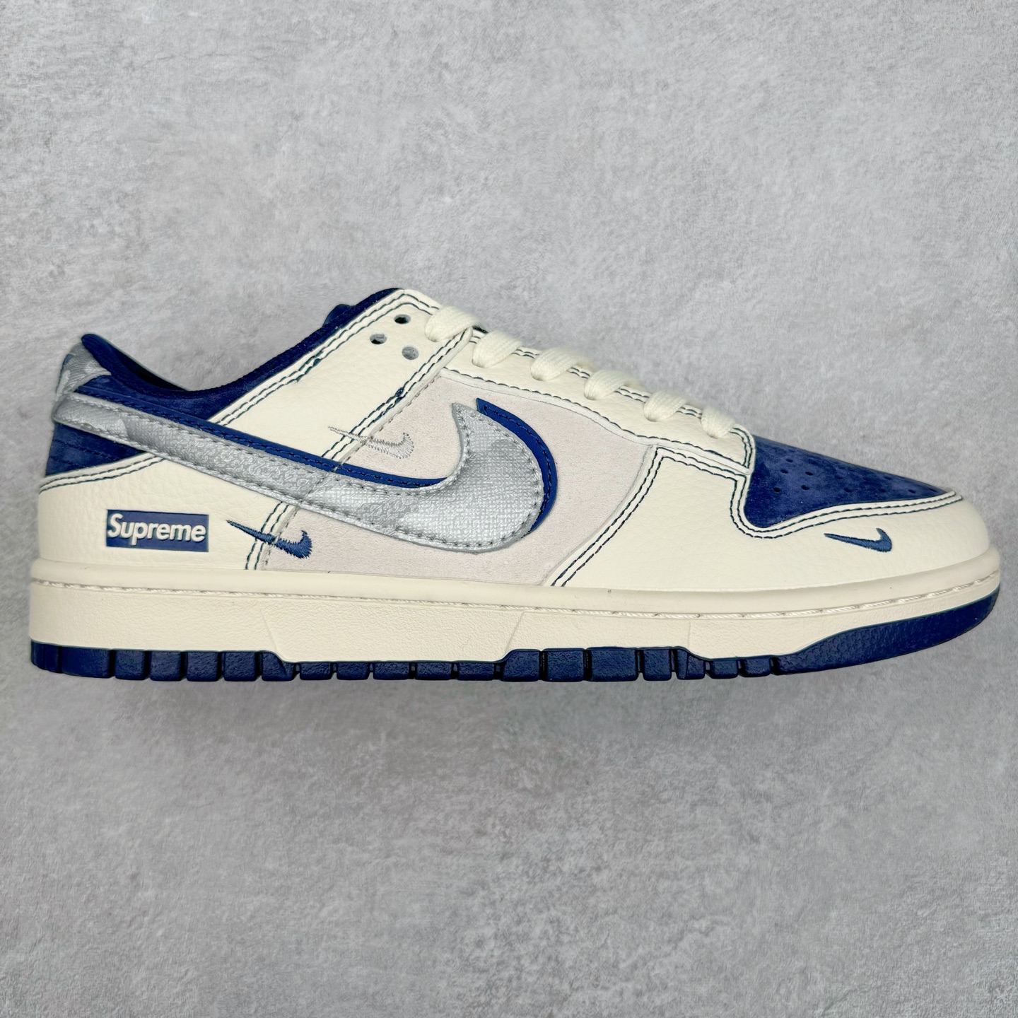 NK Dunk Low 定制配色 DM6868-034 大厂出品 极力推荐 原装头层材料 独家版型蒸餾加工帶來的是更好的视觉和脚感体验大厂纯原品质出货 清洁度 电绣工艺 皮料切割干净无任何毛边 细节完美 尺码：36 36.5 37.5 38 38.5 39 40 40.5 41 42 42.5 43 44 44.5 45-选品中心