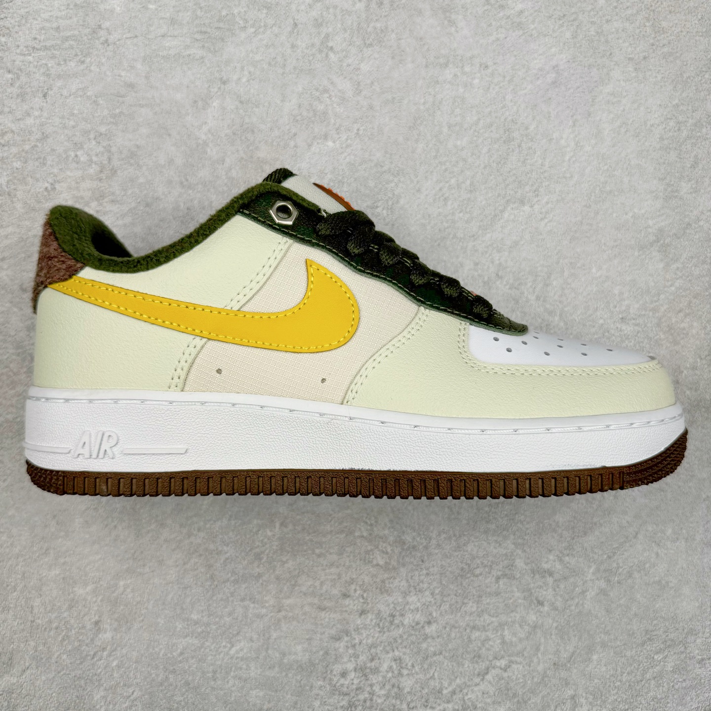 图片[7]-＃特价福利 NK Air Force 1´07 Low 空军一号百搭休闲运动板鞋 DIY得物定制配色 柔软、弹性十足的缓震性能和出色的中底设计 横跨复古与现代的外型结合 造就出风靡全球三十多年的Force 1 直到今天还深受青睐 尺码：35.5 36 36.5 37.5 38 38.5 39 40 40.5 41 42 42.5 43 44 44.5 45-选品中心