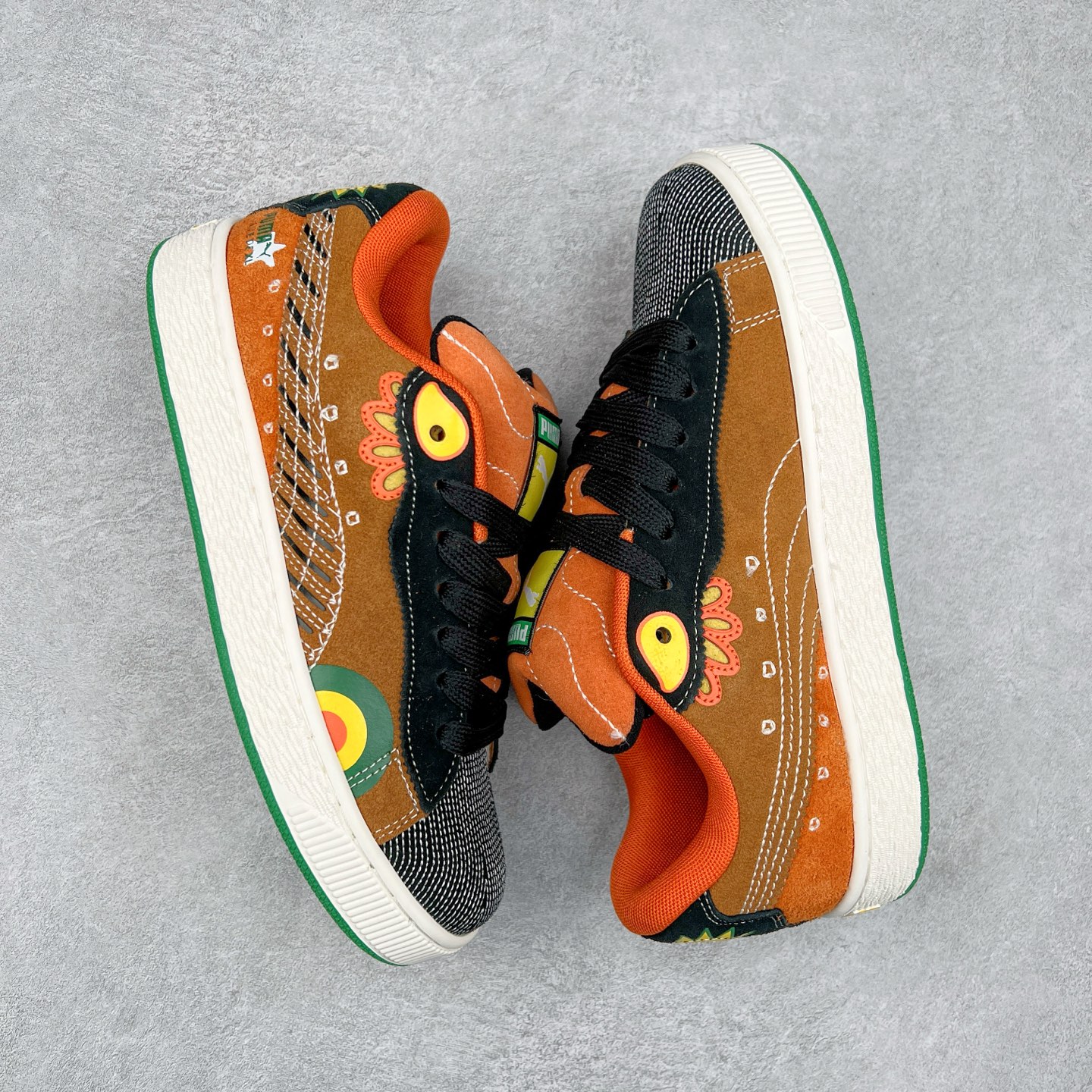 图片[3]-PUMA SUEDE XL 彪马新款面包鞋男女同款复古休闲板鞋 赠送一双鞋带 鞋身通体采用细腻的麂皮材质 厚实柔软 质感出众 鞋侧保留PUMA标志性跑道图案 侧面与后跟点缀金属色PUMA LOGO 兼具辨识度与细节感 加厚鞋垫、饱满鞋舌 搭配加宽扁形鞋带 使得穿着感更加贴合与舒适 值得一提的是 本季SUEDE XL鞋款以黑色、红色及蓝色最为瞩目 经典黑的配色 在低调之余可轻松驾驭任何潮流风格造型 而高饱和度的配色 则是当之无愧的早春出街利器。货号： 395205 尺码：36 37 37.5 38 38.5 39 40 40.5 41 42 42.5 43 44 45-选品中心