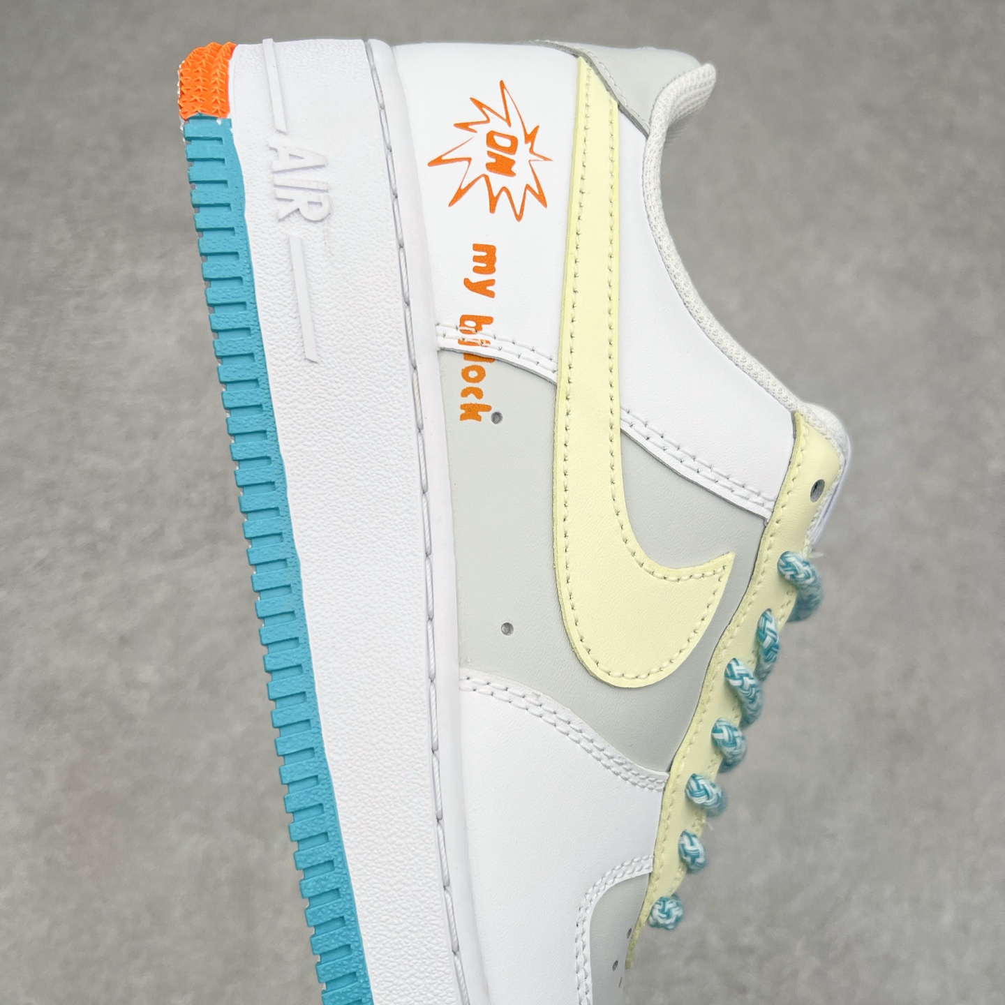 图片[6]-＃特价福利 NK Air Force 1´07 Low 空军一号百搭休闲运动板鞋 DIY得物定制配色 柔软、弹性十足的缓震性能和出色的中底设计 横跨复古与现代的外型结合 造就出风靡全球三十多年的Force 1 直到今天还深受青睐 尺码：35.5 36 36.5 37.5 38 38.5 39 40 40.5 41 42 42.5 43 44 44.5 45-选品中心