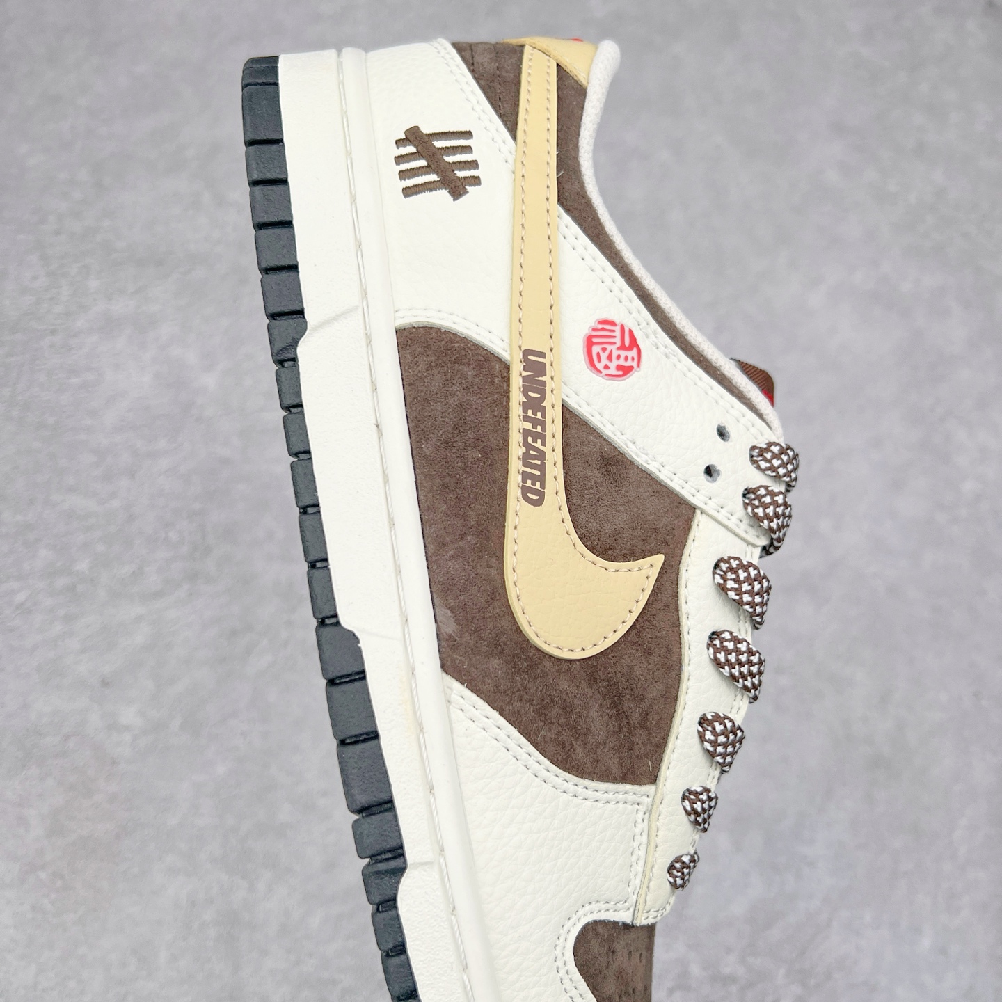 图片[6]-NK Dunk Low 定制配色 DJ2024-089 大厂出品 极力推荐 原装头层材料 独家版型蒸餾加工帶來的是更好的视觉和脚感体验大厂纯原品质出货 清洁度 电绣工艺 皮料切割干净无任何毛边 细节完美 尺码：36 36.5 37.5 38 38.5 39 40 40.5 41 42 42.5 43 44 44.5 45-选品中心