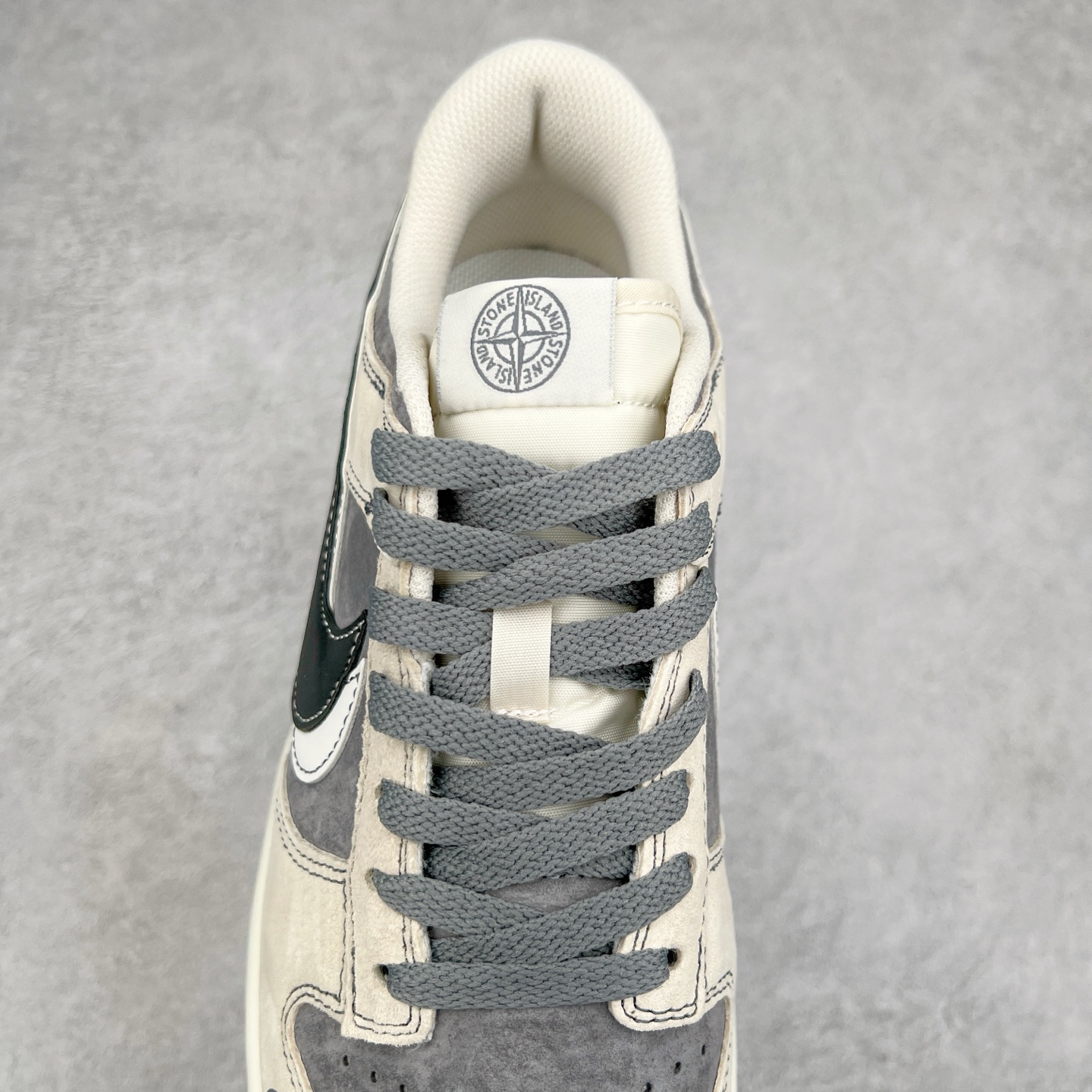 图片[5]-NK Dunk Low 定制配色 DJ2024-087 大厂出品 极力推荐 原装头层材料 独家版型蒸餾加工帶來的是更好的视觉和脚感体验大厂纯原品质出货 清洁度 电绣工艺 皮料切割干净无任何毛边 细节完美 尺码：36 36.5 37.5 38 38.5 39 40 40.5 41 42 42.5 43 44 44.5 45-选品中心