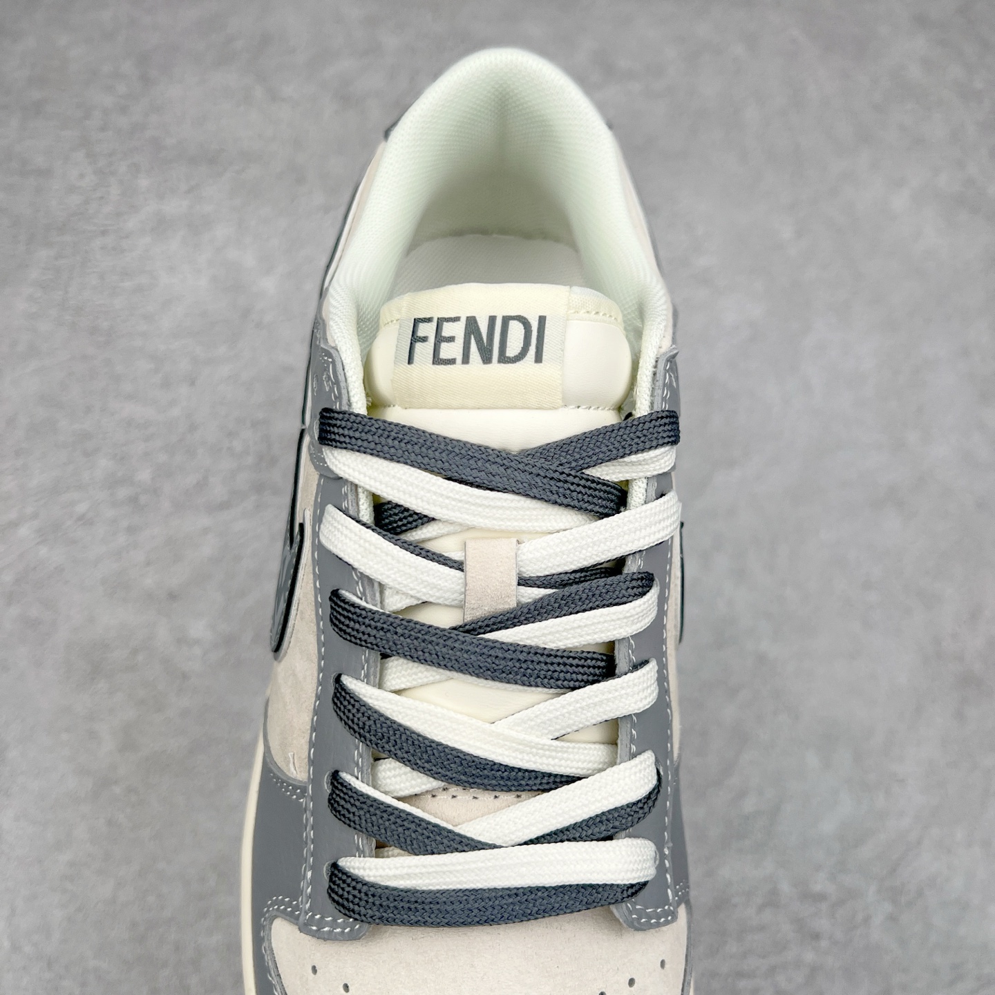 图片[5]-NK Dunk Low 定制配色 DM6868-021 大厂出品 极力推荐 原装头层材料 独家版型蒸餾加工帶來的是更好的视觉和脚感体验大厂纯原品质出货 清洁度 电绣工艺 皮料切割干净无任何毛边 细节完美 尺码：36 36.5 37.5 38 38.5 39 40 40.5 41 42 42.5 43 44 44.5 45-选品中心