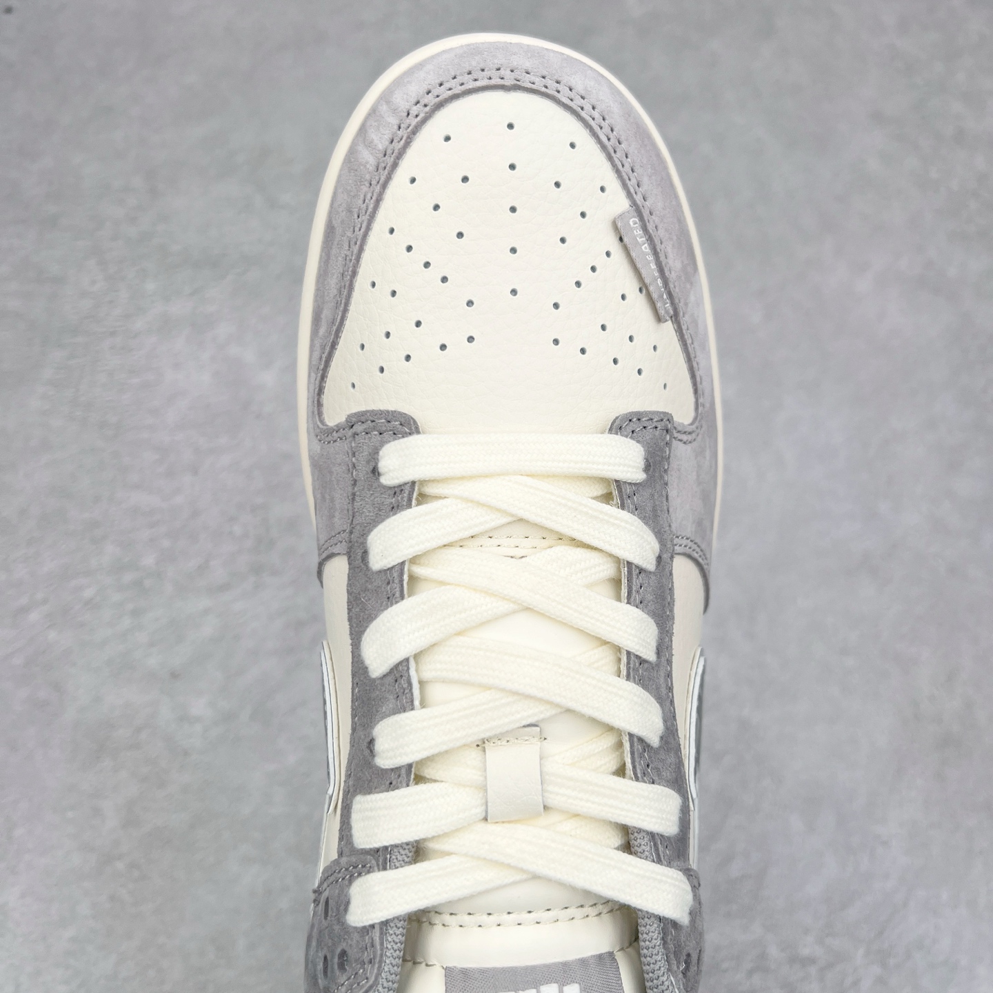 图片[4]-NK Dunk Low 定制配色 DQ1098-518 大厂出品 极力推荐 原装头层材料 独家版型蒸餾加工帶來的是更好的视觉和脚感体验大厂纯原品质出货 清洁度 电绣工艺 皮料切割干净无任何毛边 细节完美 尺码：36 36.5 37.5 38 38.5 39 40 40.5 41 42 42.5 43 44 44.5 45-选品中心