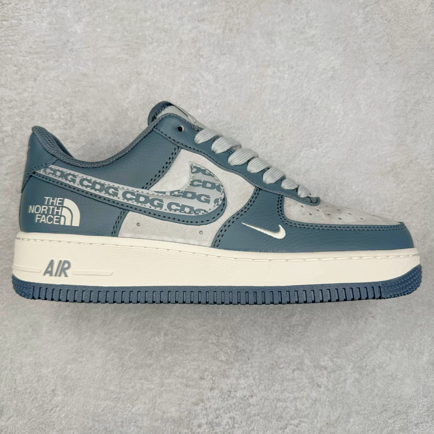 NK Air Force 1´07 Low 空军一号低帮百搭休闲运动板鞋 DM6688-051 柔软、弹性十足的缓震性能和出色的中底设计 横跨复古与现代的外型结合 造就出风靡全球 三十多年的Force 1 直到今天还深受青睐 尺码:36 36.5 37.5 38 38.5 39 40 40.5 41 42 42.5 43 44 44.5 45-选品中心