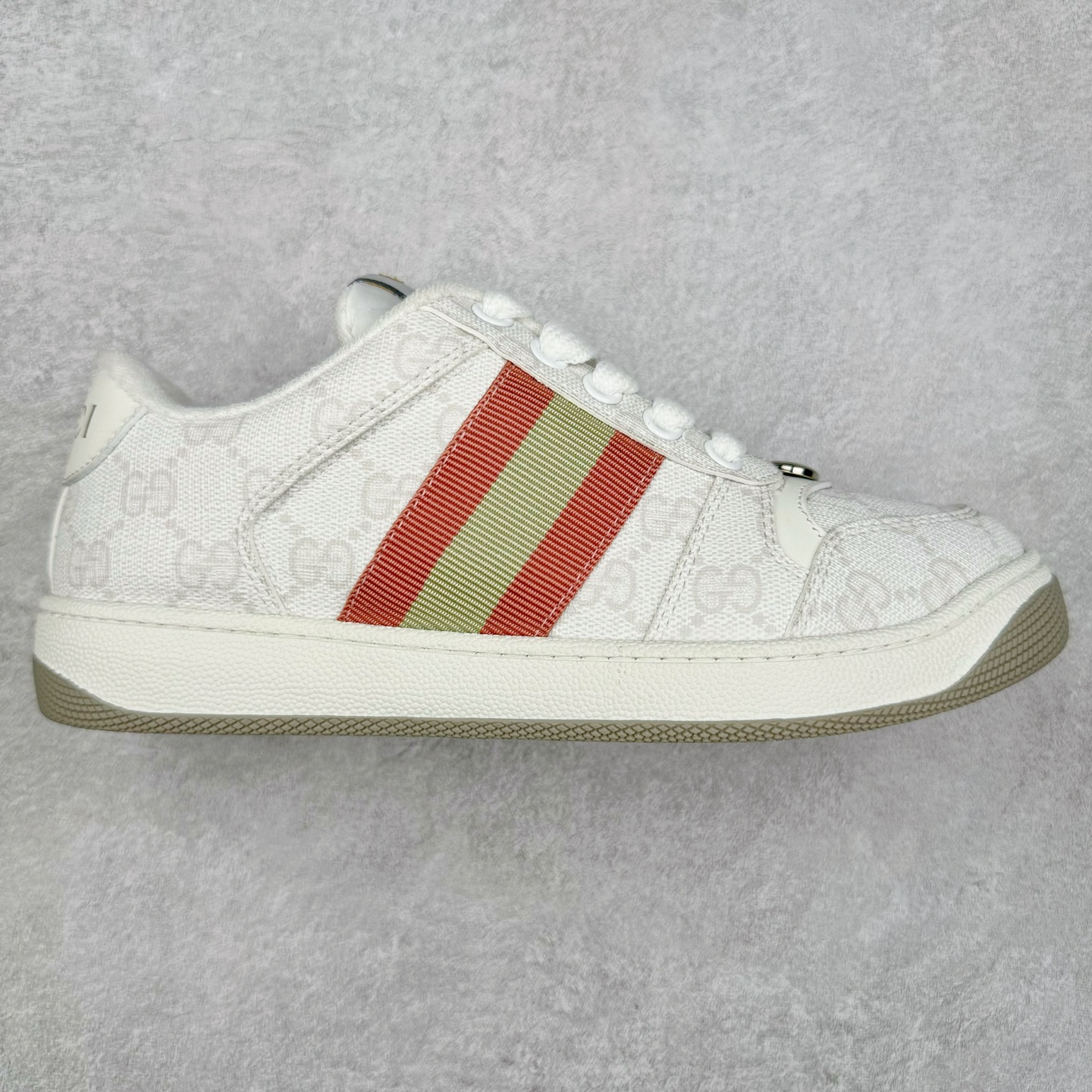 Gucci 古驰 Screener 运动休闲时装奢侈品系列 GG珐琅扣 擦脏做旧小脏鞋 高端零售海淘商家混卖版本 东莞纯原品质 原鞋对照工艺生产 原厂一致色泽度玛瑙珐琅GG扣 原版一致鞋舌鞋带处擦脏工艺 全套原版包装外盒配件 意大利进口磨砂头层牛皮 后跟原版一致哑光丝印烫金字体 全网独家复刻细节 ）同源出厂真丝绸防尘鞋套袋 原装雪梨形超软沙绒纸团 工艺无缝细空胶技术 原版一致私模开发大底 尺码：35 36 37 38 39 40 41 42 43 44 45-选品中心