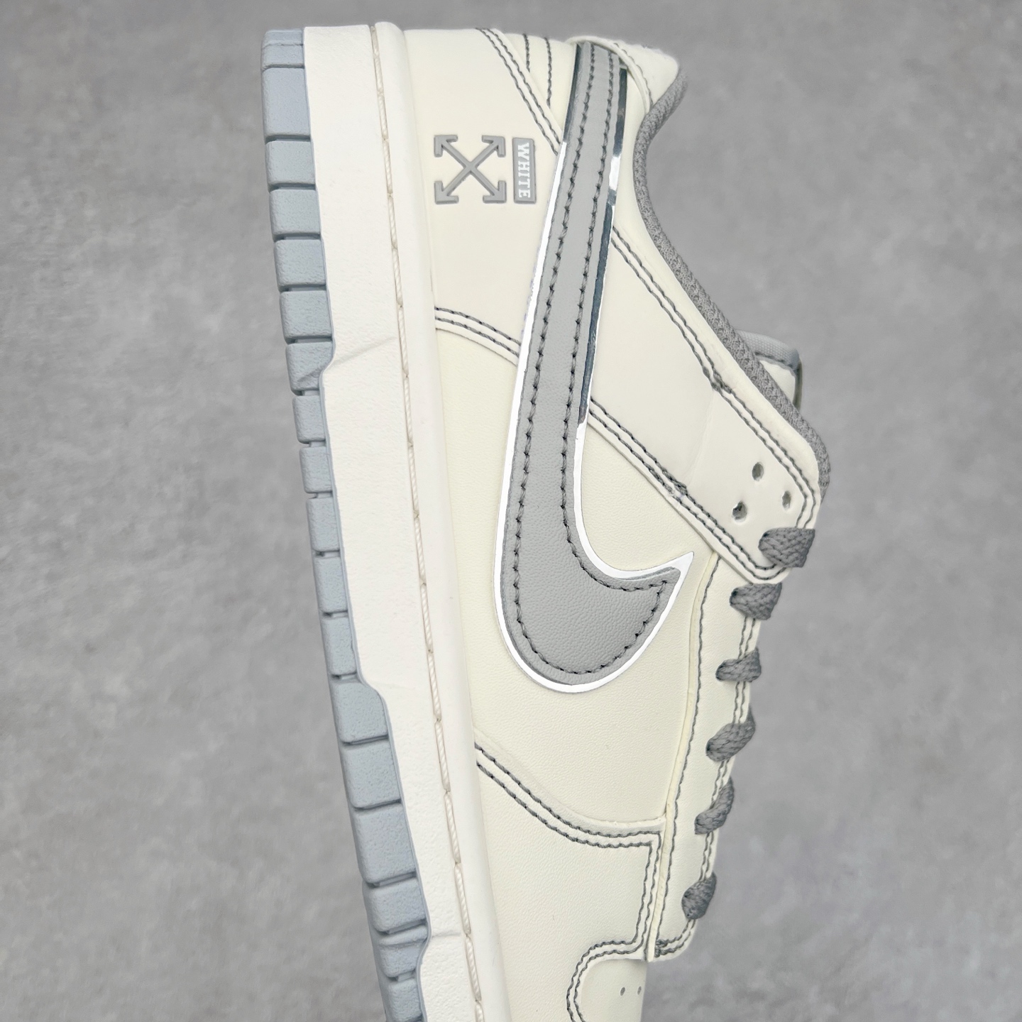 图片[6]-NK Dunk Low 定制配色 DJ2024-001 大厂出品 极力推荐 原装头层材料 独家版型蒸餾加工帶來的是更好的视觉和脚感体验大厂纯原品质出货 清洁度 电绣工艺 皮料切割干净无任何毛边 细节完美 尺码：36 36.5 37.5 38 38.5 39 40 40.5 41 42 42.5 43 44 44.5 45-选品中心